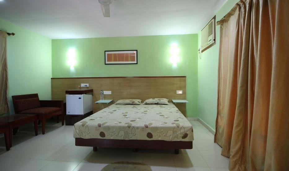 C Cube Hotel 3*