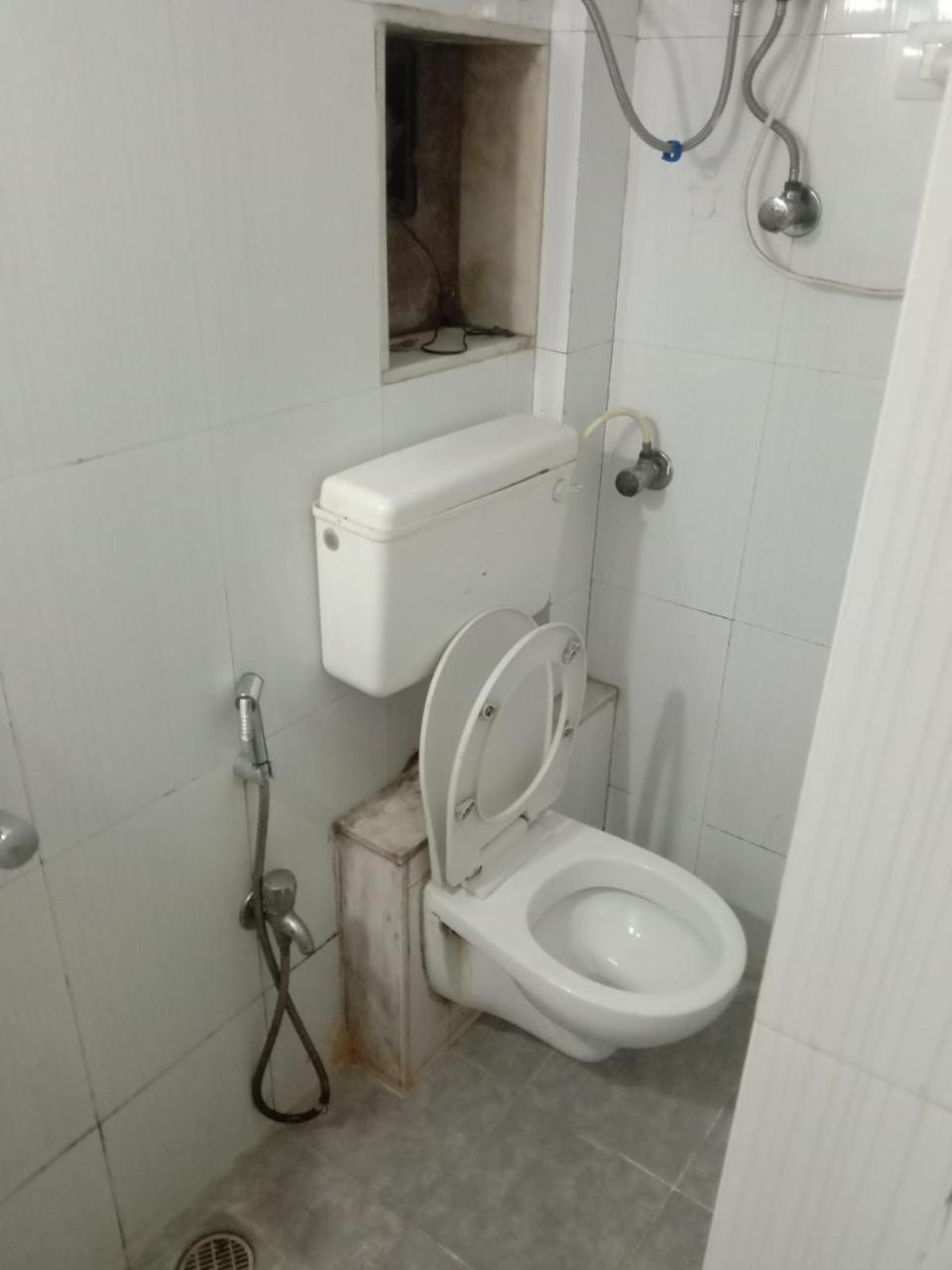 Srujan Sarai Service *