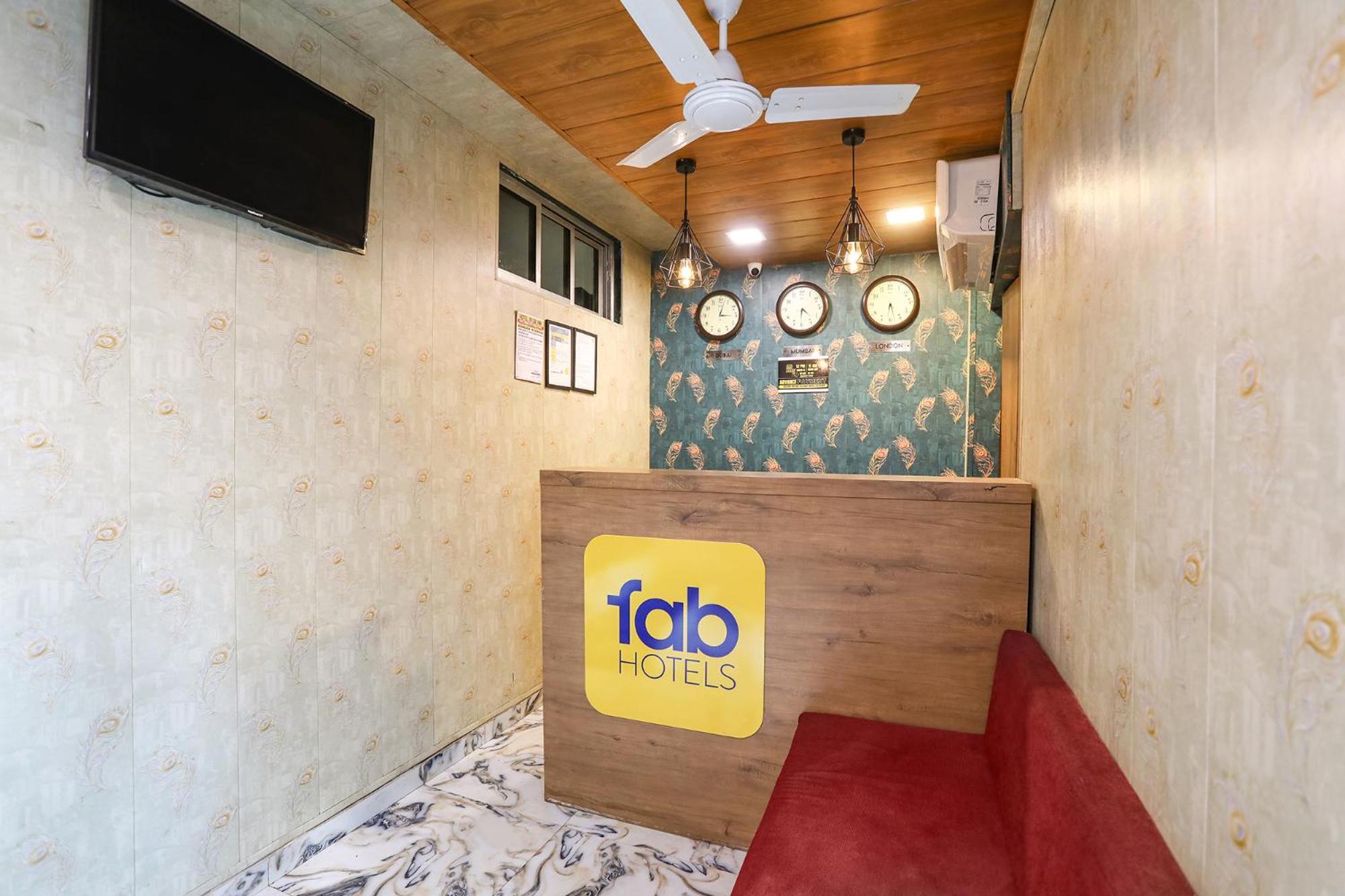 Fabexpress Aksa - Nr Kokilaben 2* Mumbai