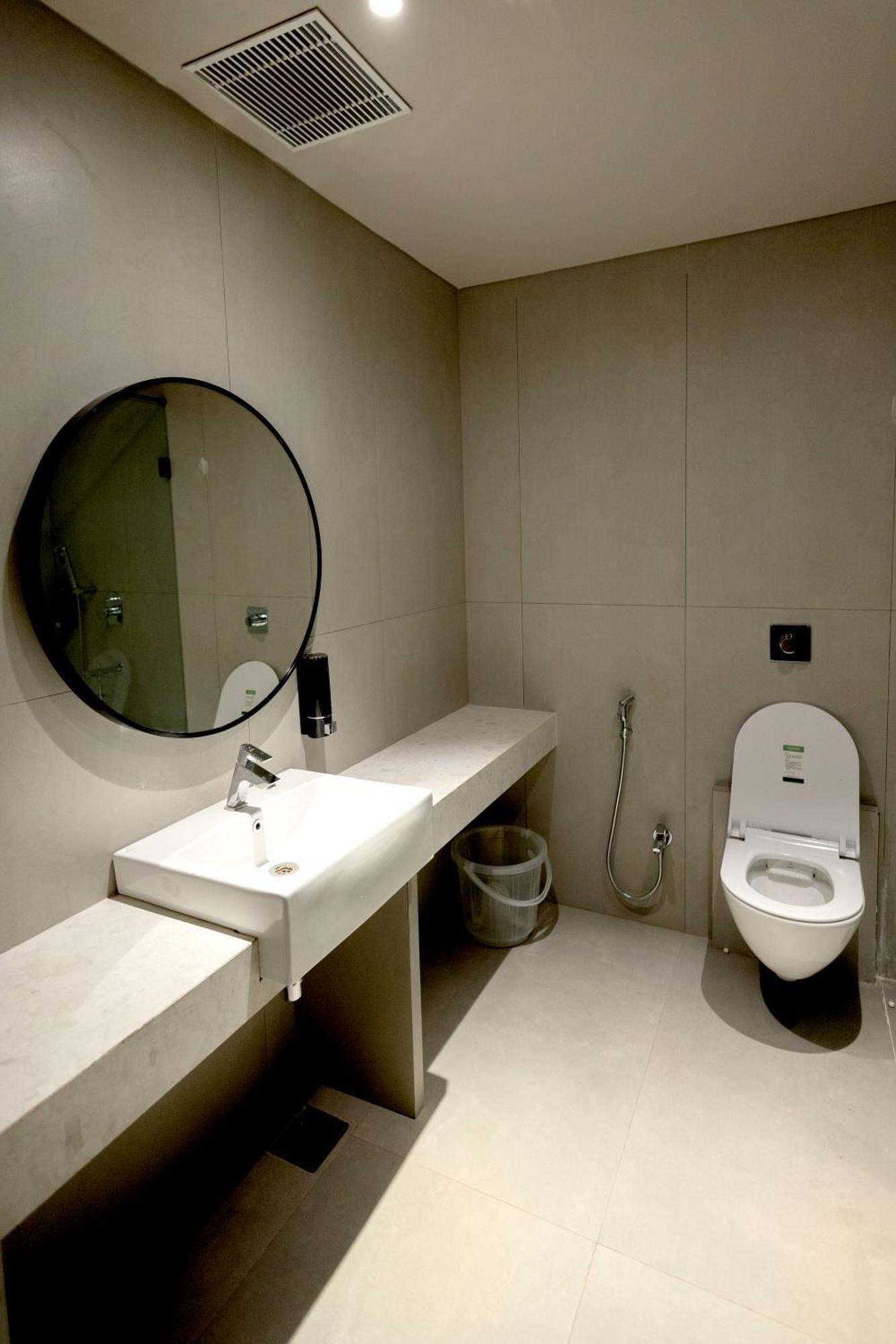 Hotel Golden Tulipz 3*