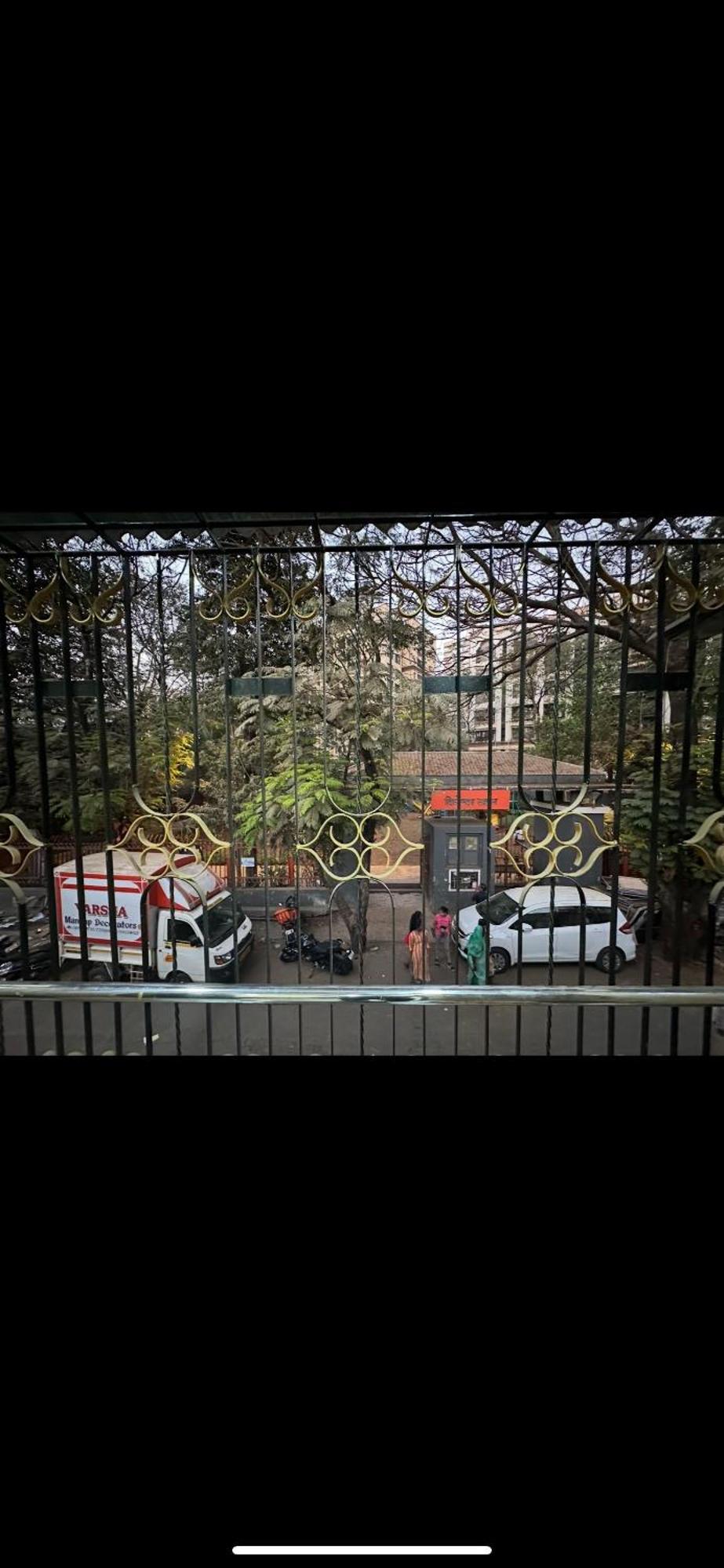 1bhk-entire Near Kokilaben Dhirubhai Ambani Hospital Andheri W Apartment *
