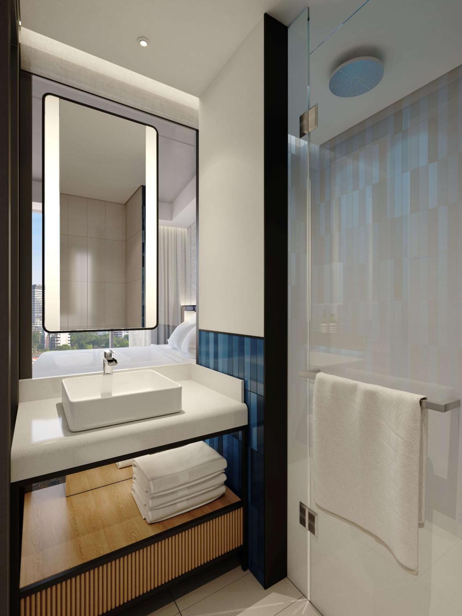 Hilton Garden International Airport 5* Mumbai