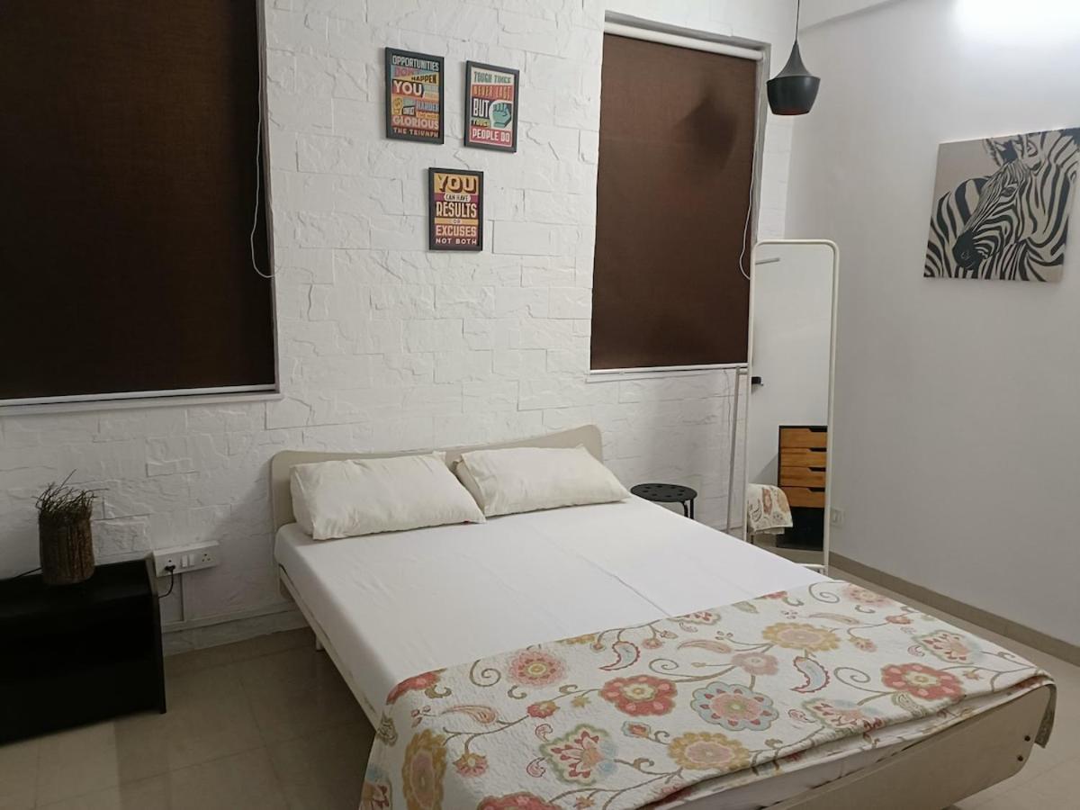 Cool And Awesome Apartment Mumbai