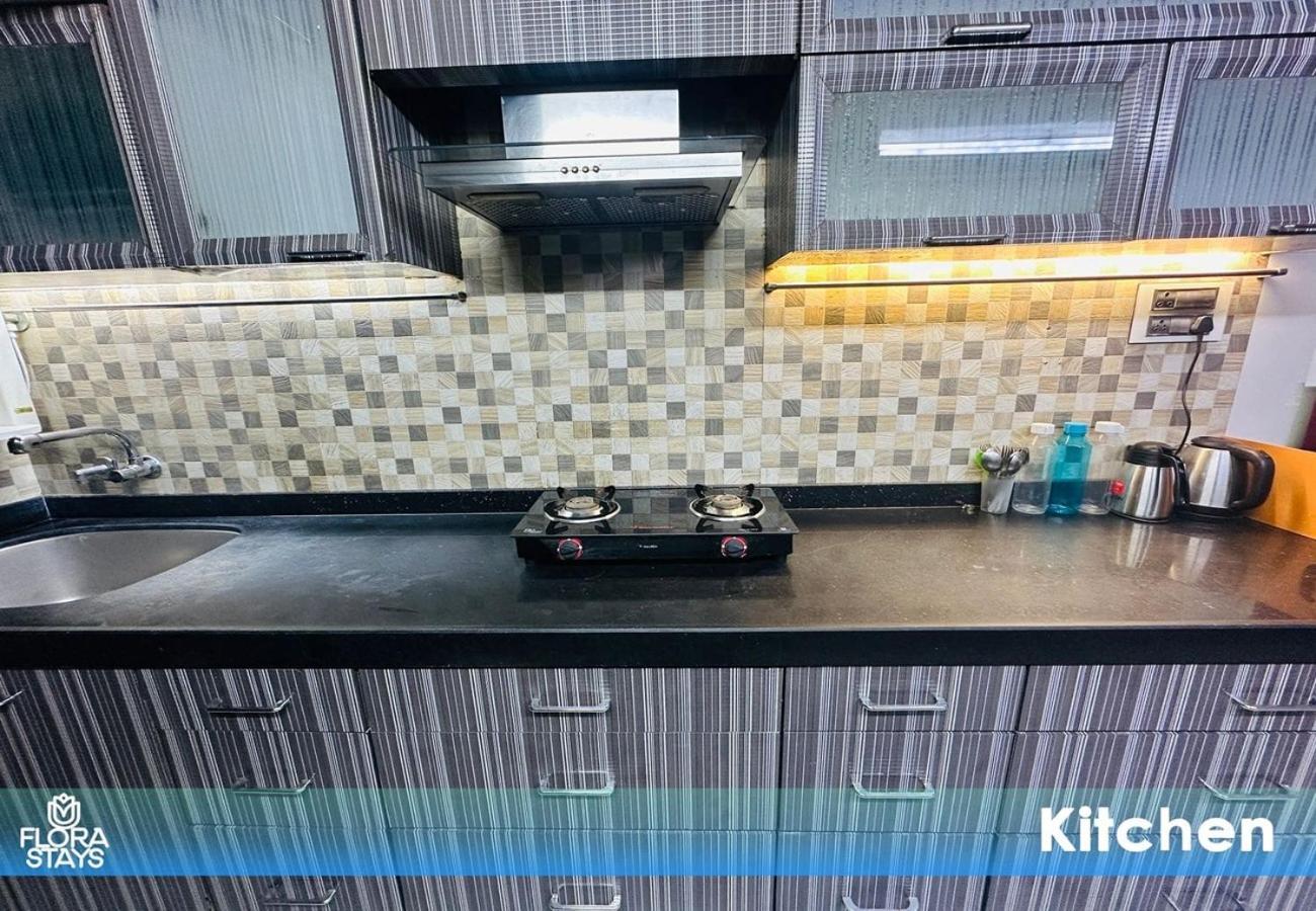 3br Service Aprt In Shivaji Park