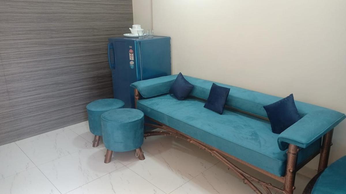 Private 1 Bedroom Cosy Nr Vivanta Malad West Apartment *