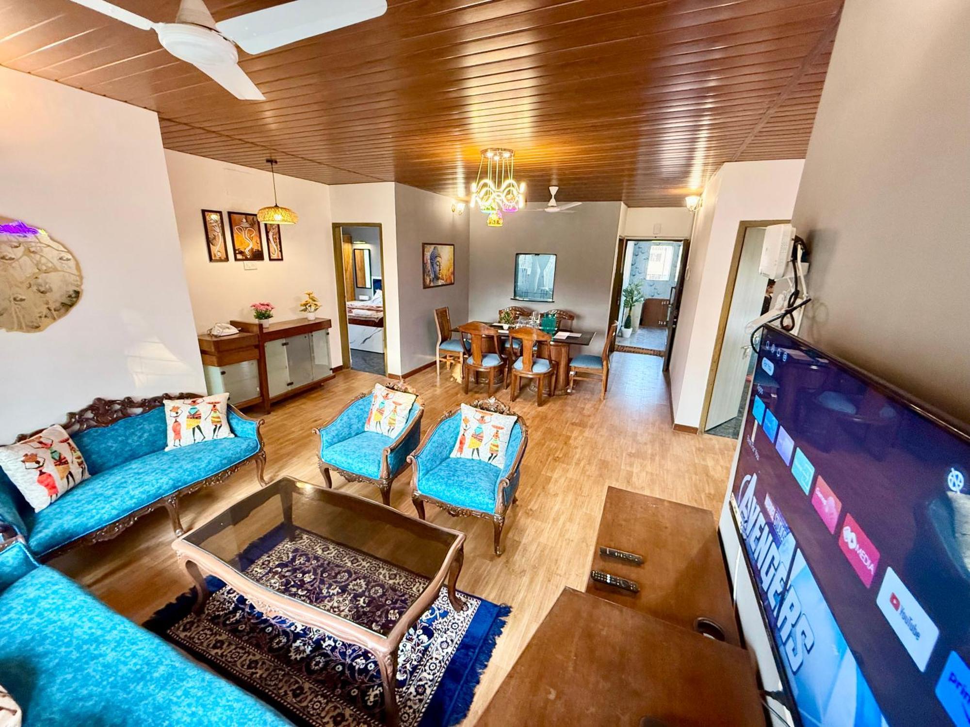 Lovely 3bhk Serviced Near Iskcon Temple, Juhu * Mumbai