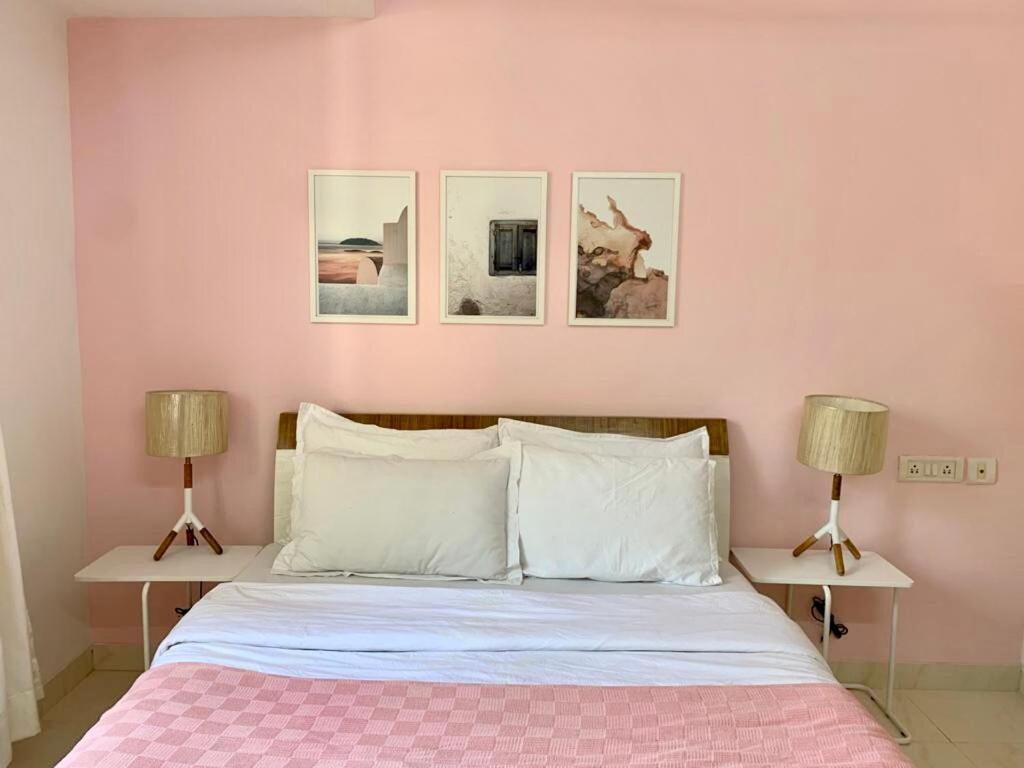 Entire 3 Bedroom With Balconies Bandra Apartment