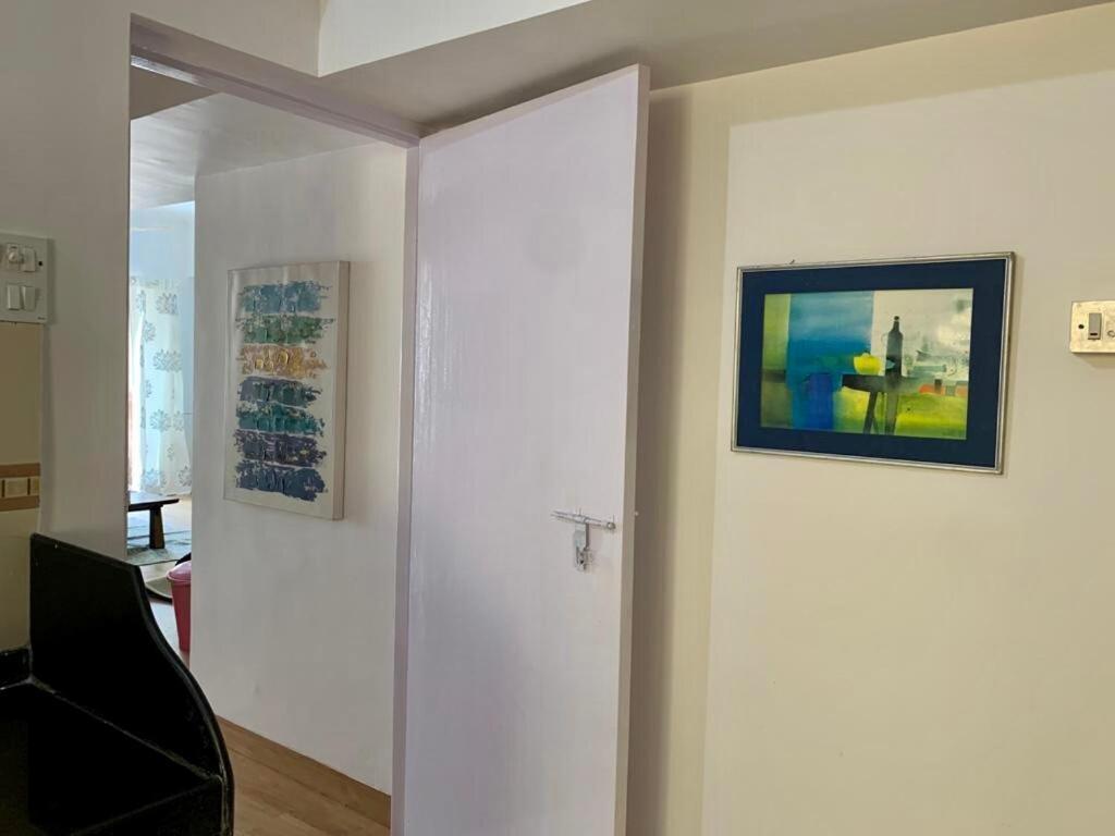 Entire 3 Bedroom With Balconies Bandra