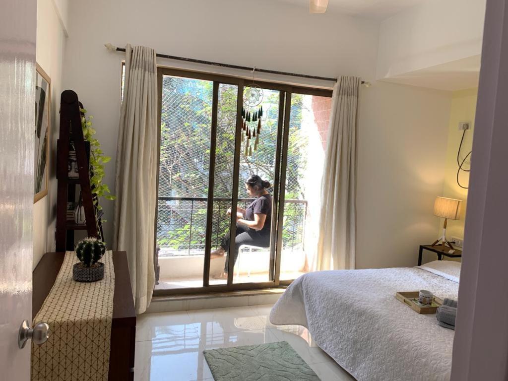 Entire 3 Bedroom With Balconies Bandra *