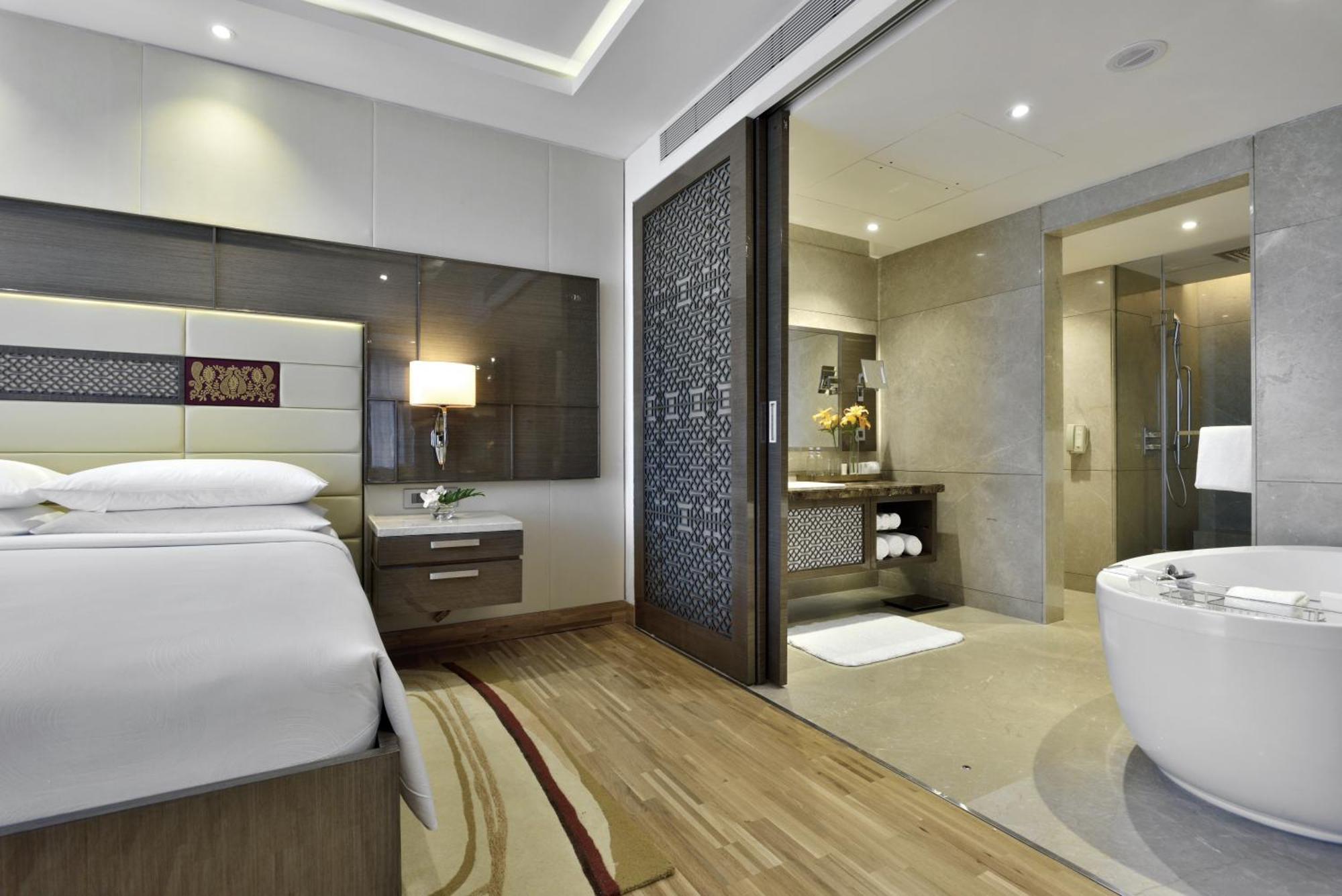 Jw Marriott Sahar Airport Mumbai