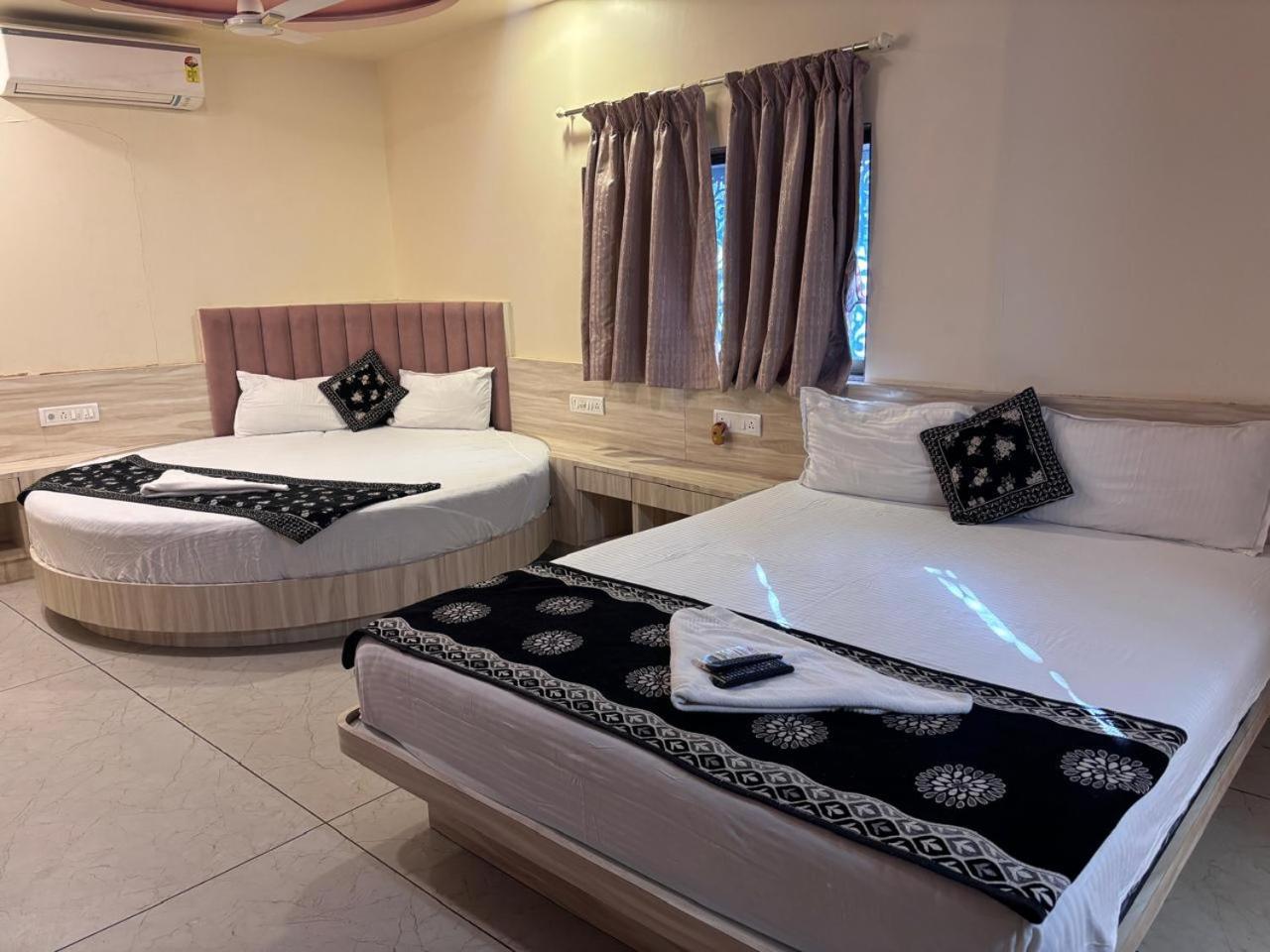 The Kiwwi Hotel