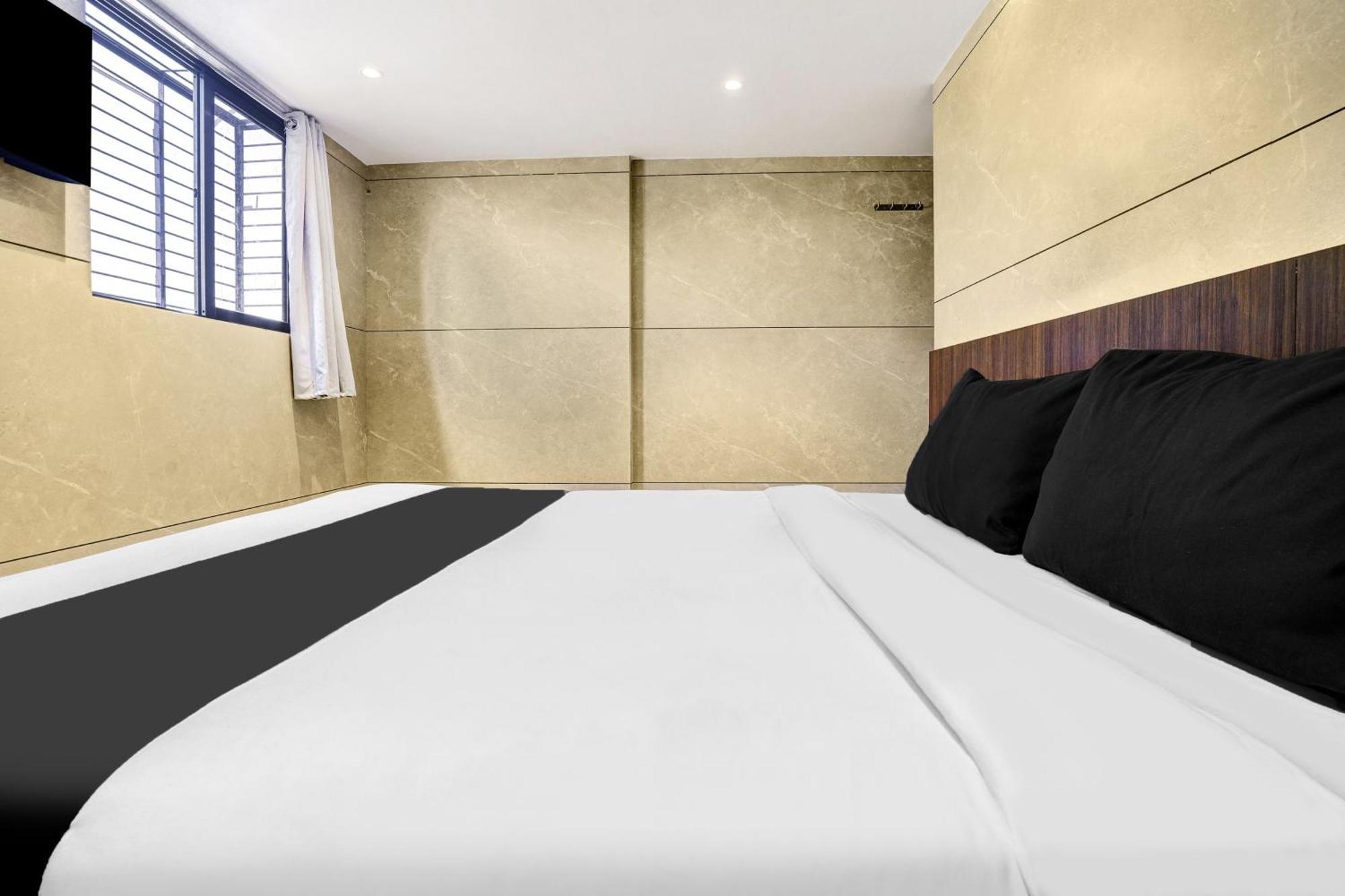 Hotel O Woodland Mumbai