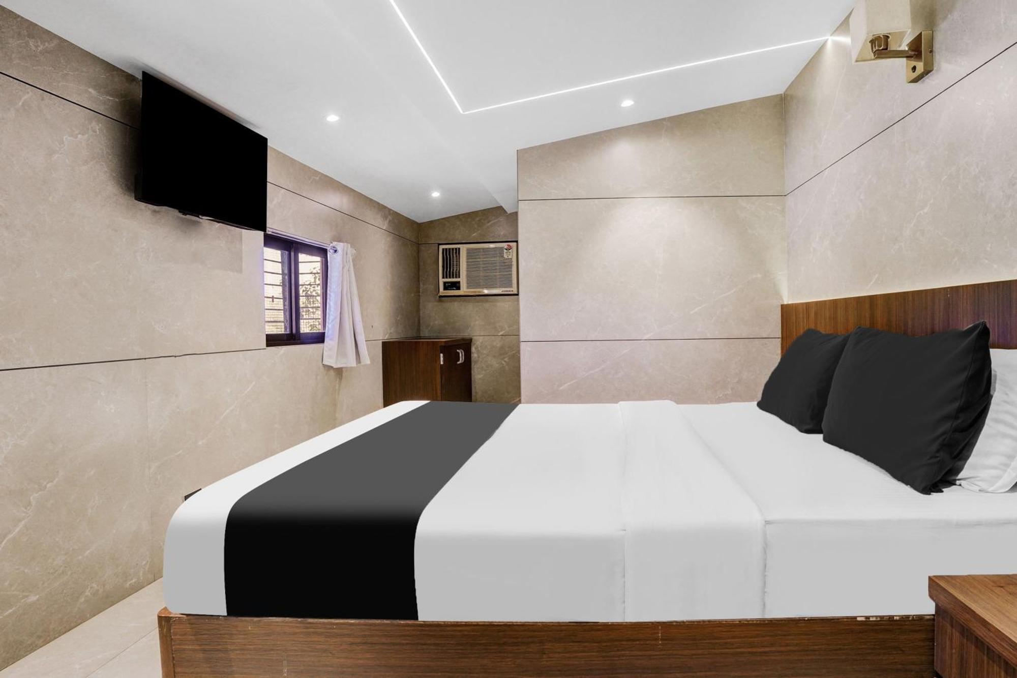 O Woodland 3* Mumbai