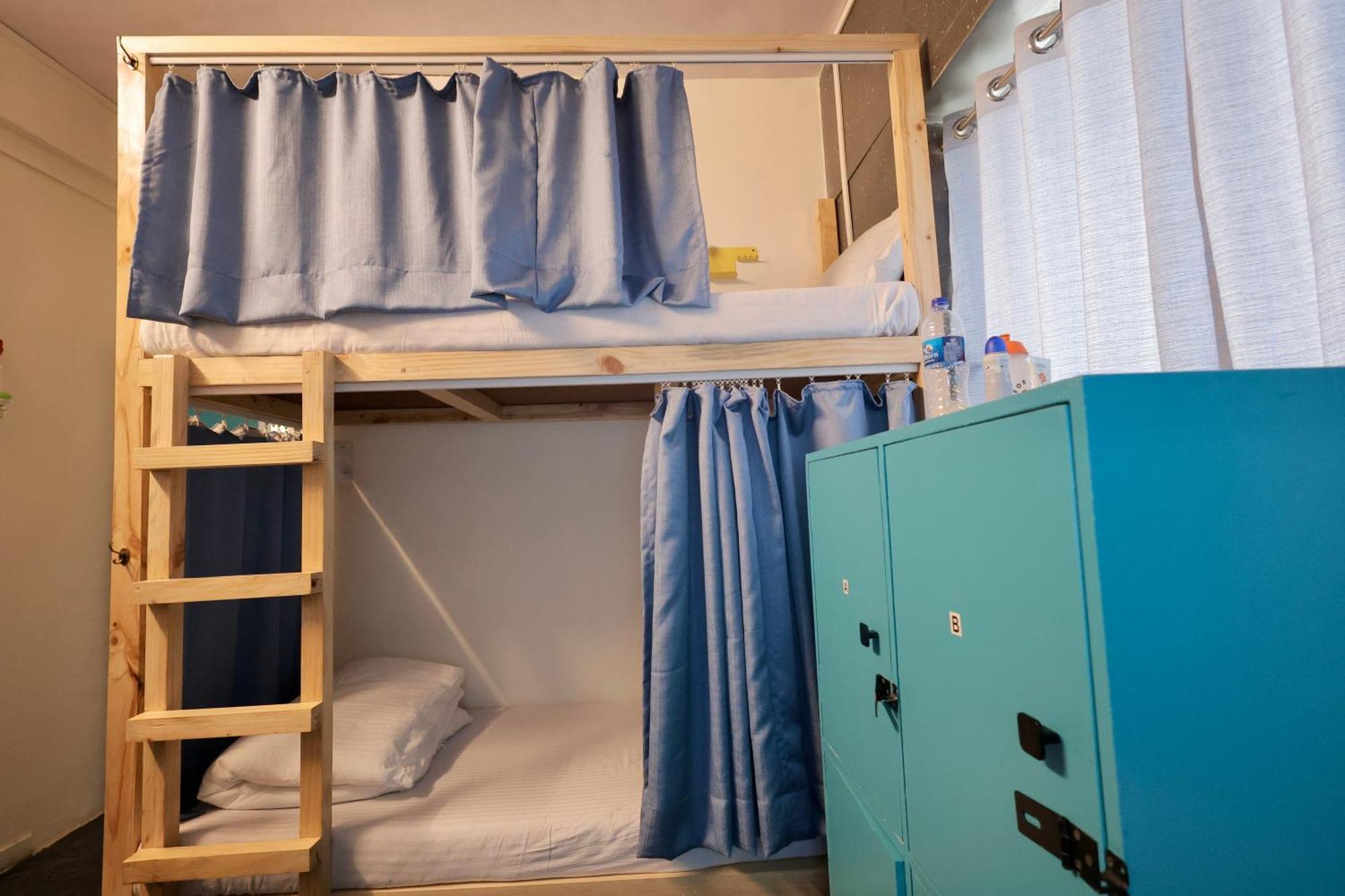 Locomo Mini Hostel Mumbai