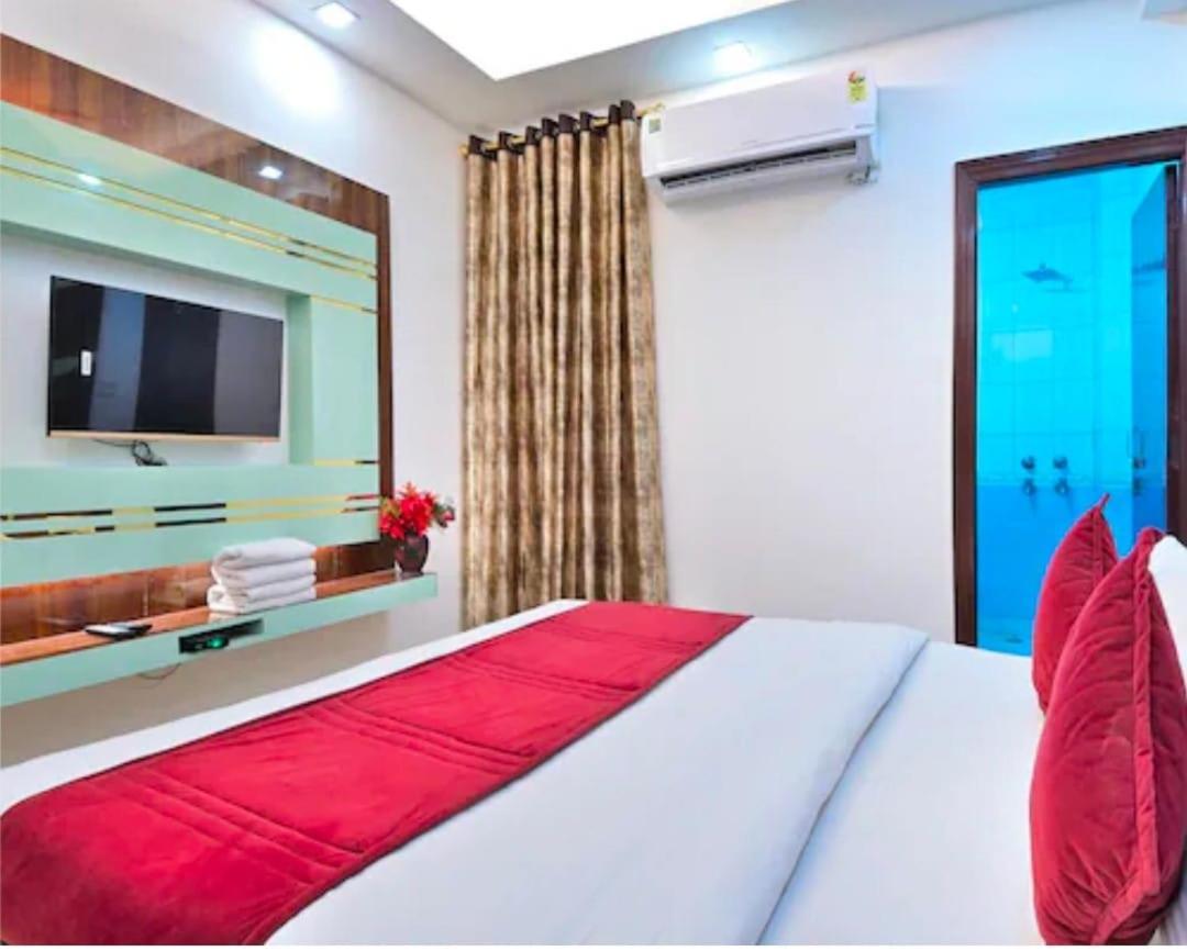 Radiant 3* Mumbai