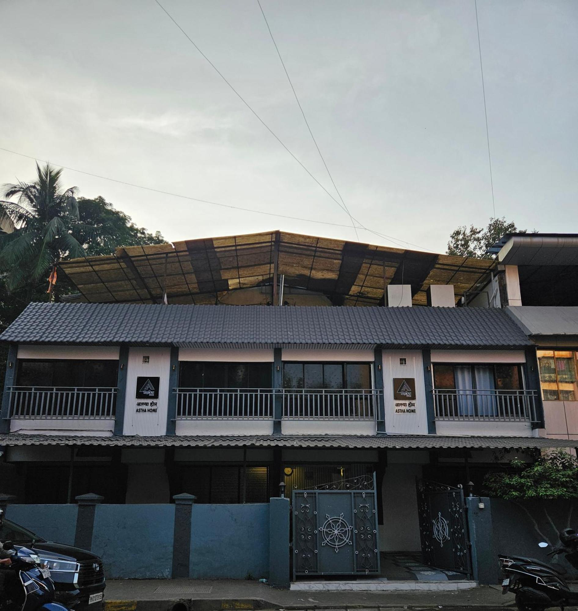 Astha Kandivali Service Mumbai