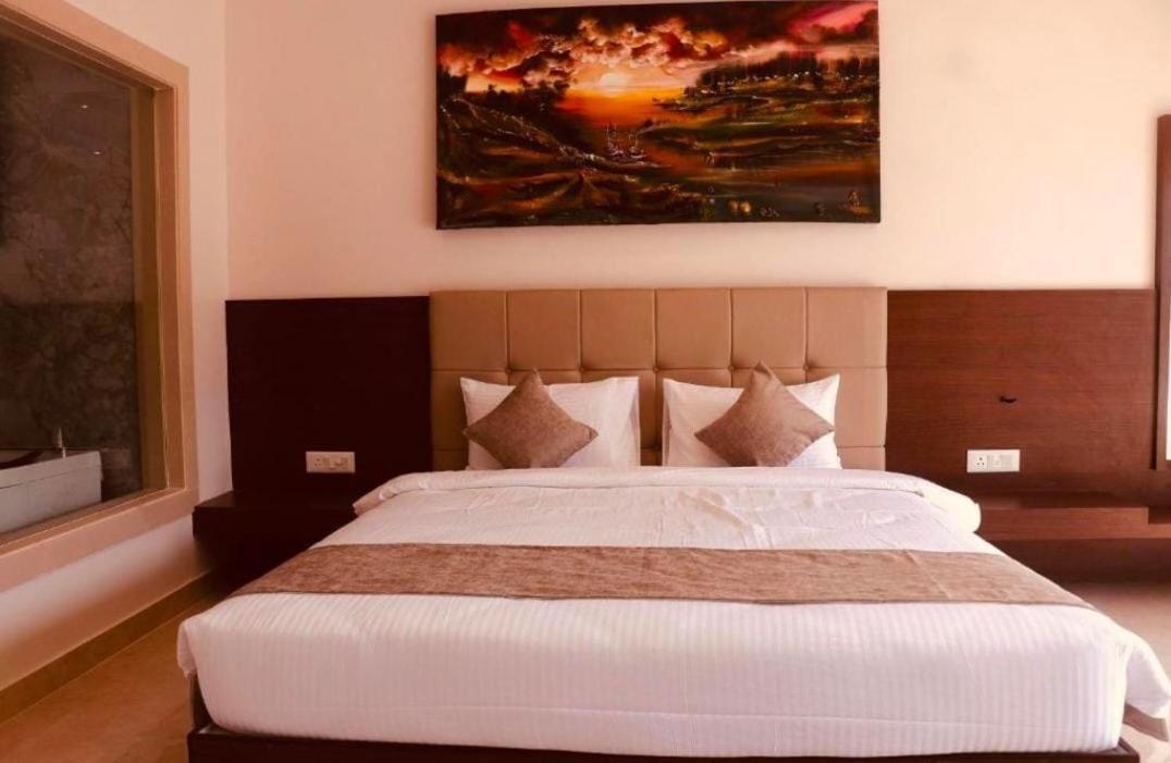 Hotel Radient Mumbai