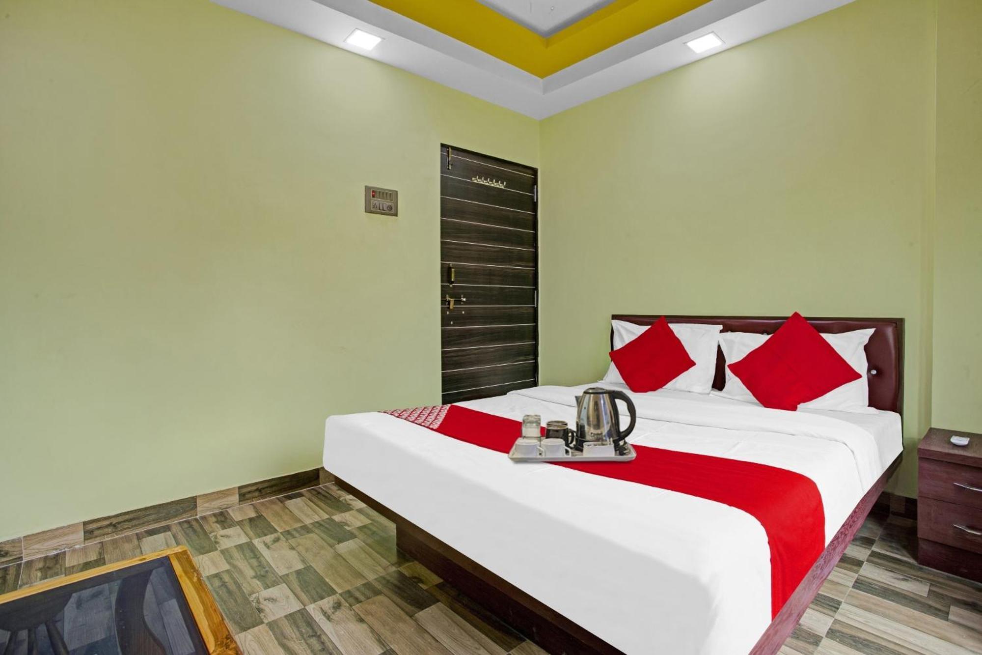 O Om Sai Ram Residency Hotel 3*