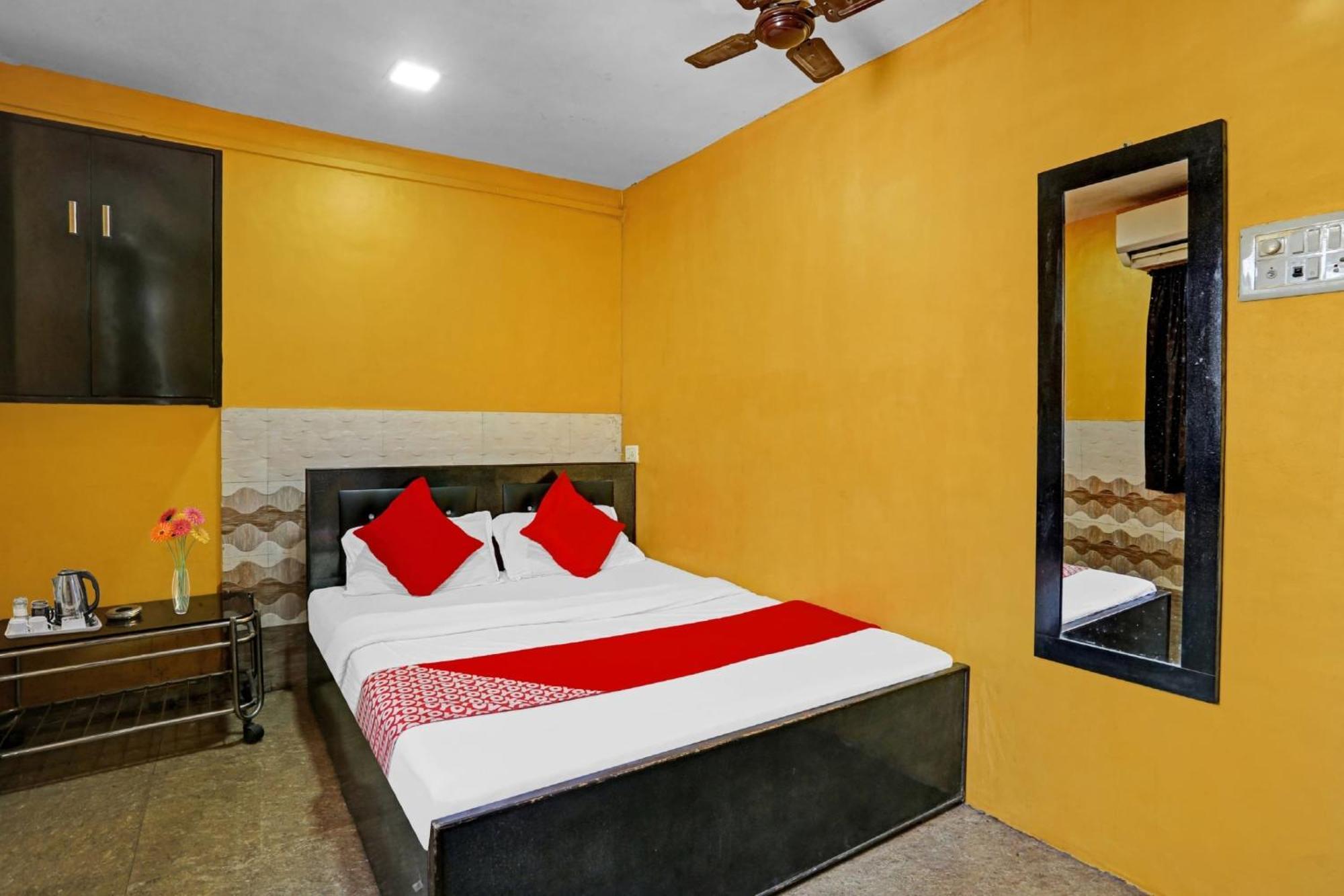O Golden Residency Near Chakala