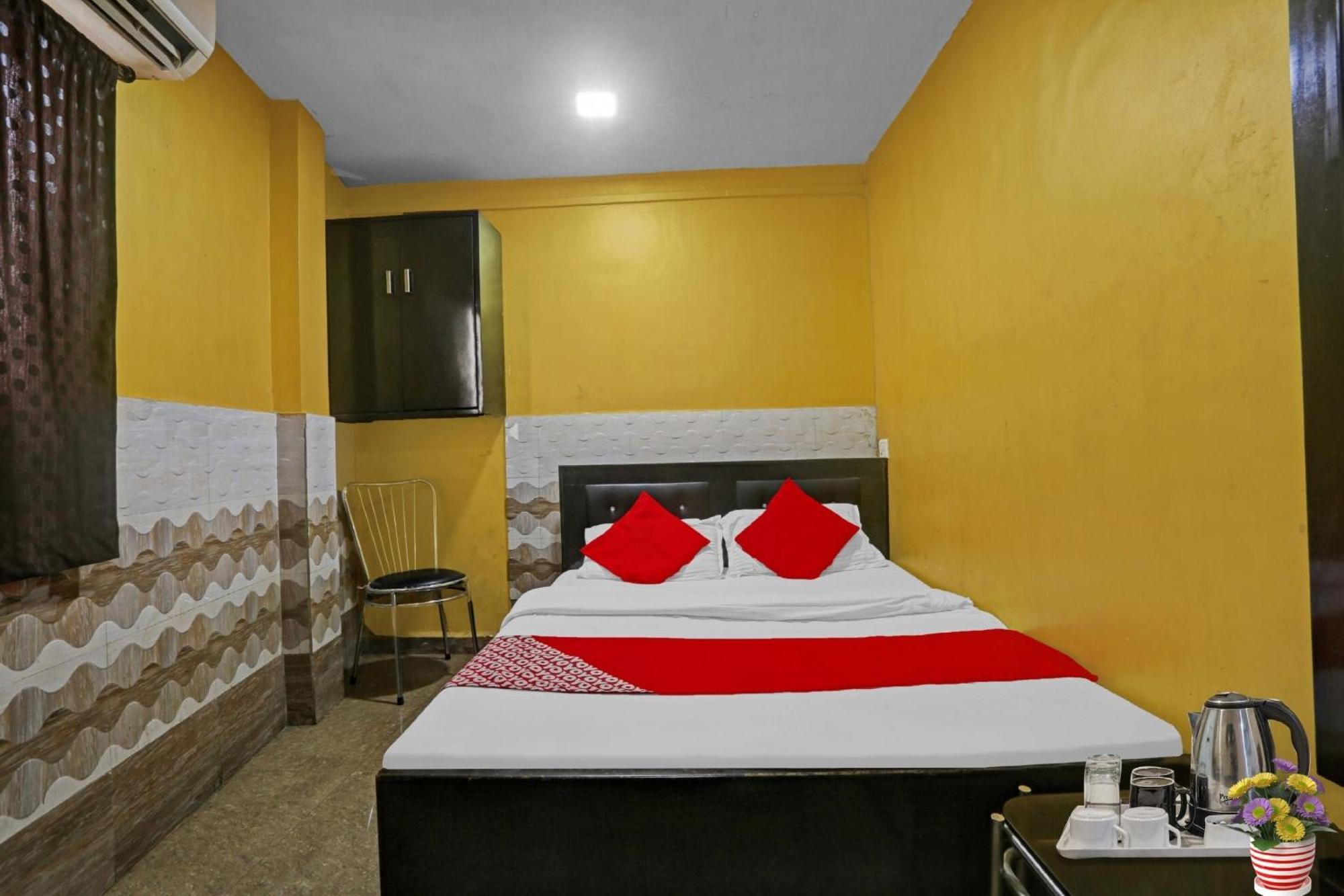 O Golden Residency Near Chakala