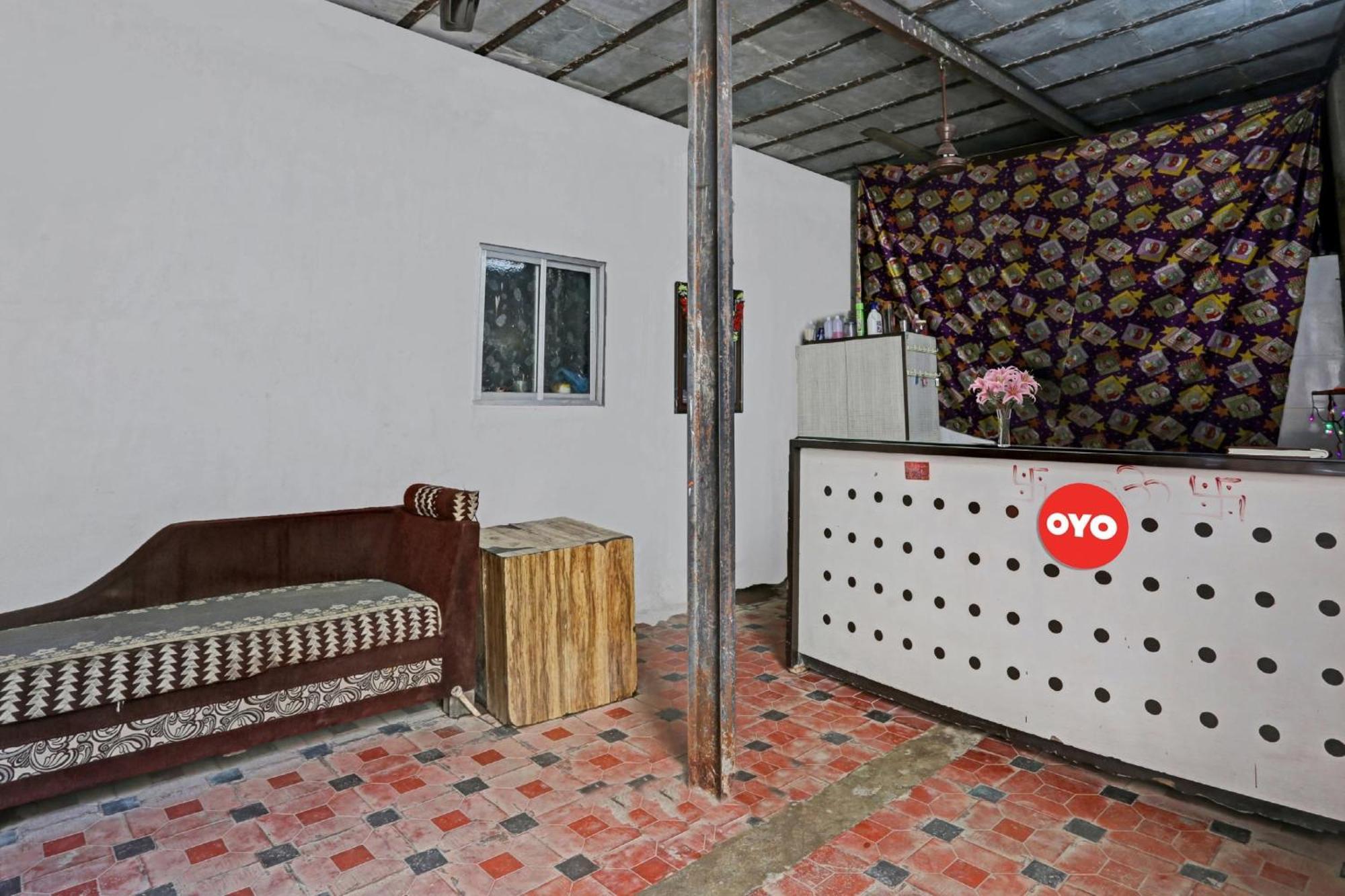 Hotel O Golden Residency Near Chakala