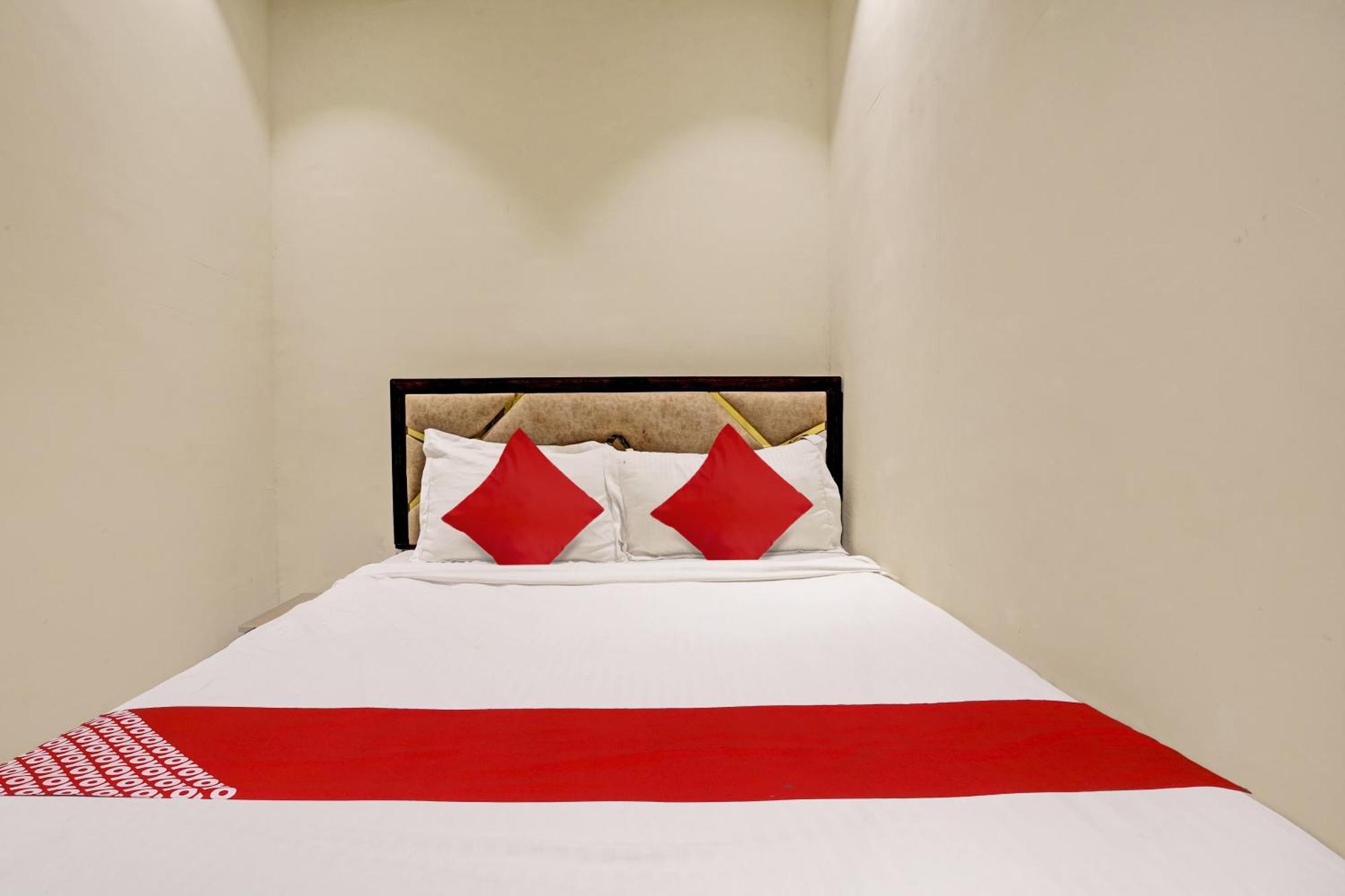 O Nk Grand Hotel Mumbai