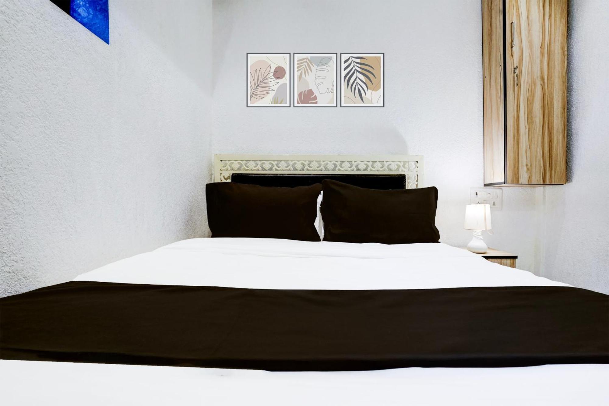 Super O Khar East Near Railway Station Hotel Mumbai
