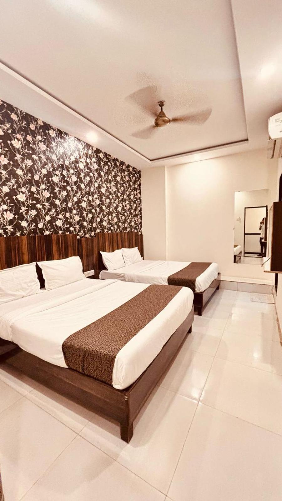 Hotel Garden Palace 3*