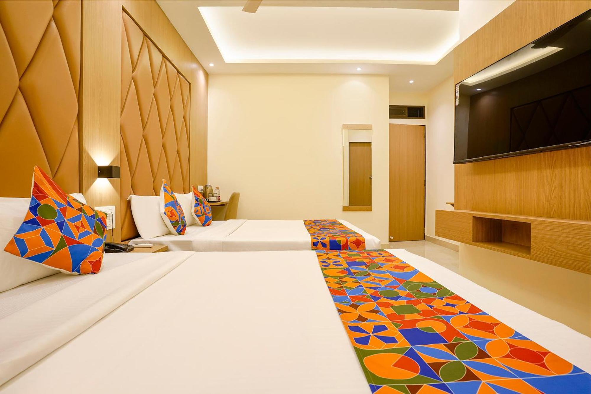 Fabhotel Prime Palm Grove - Nr Bkc 2*