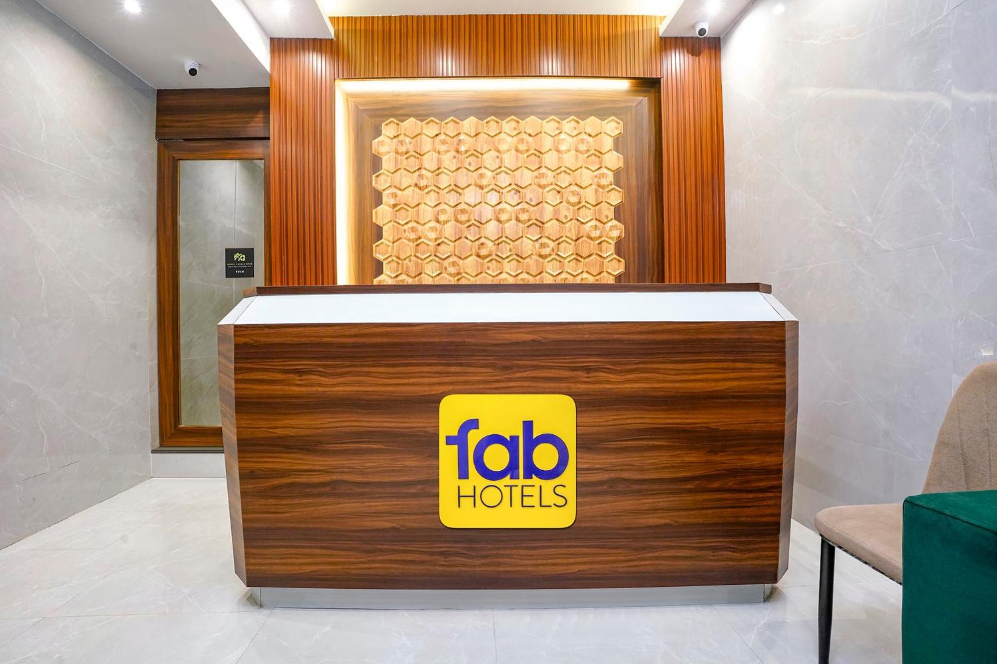 Fabhotel Prime Palm Grove - Nr Bkc Mumbai