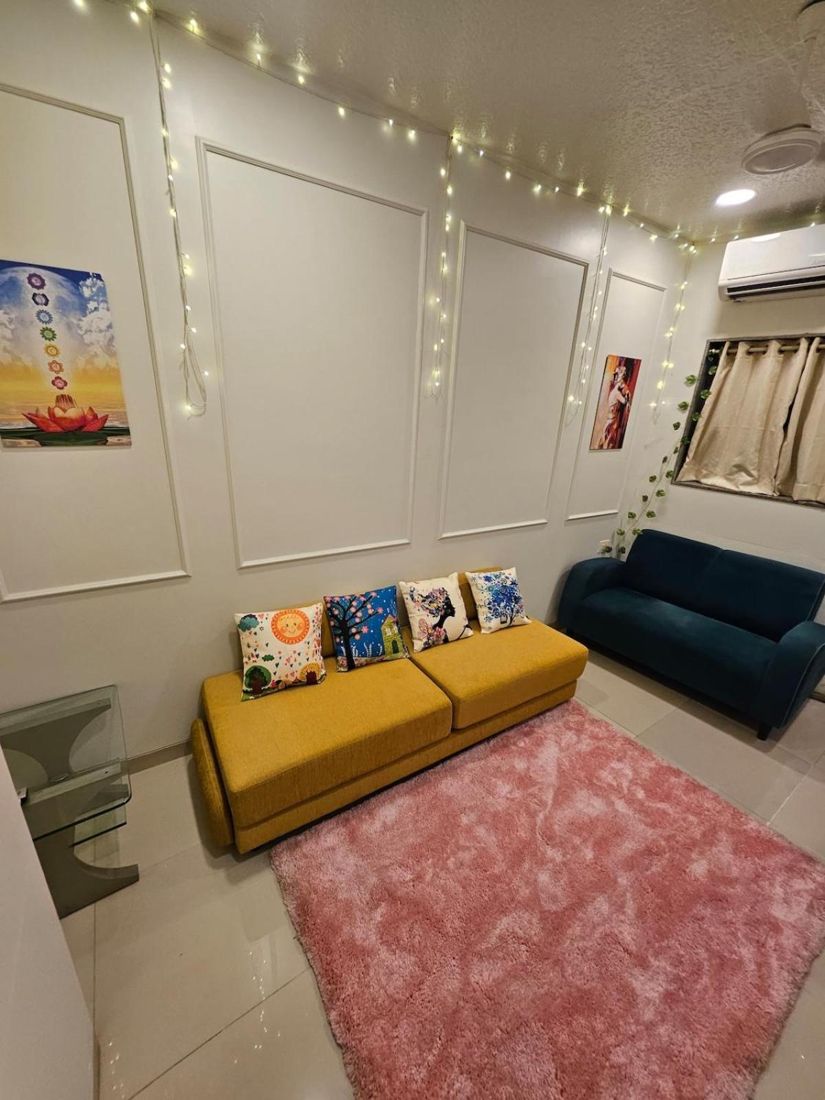 Apartment Cozy Rose Peaceful Village Retreat In Bandra *