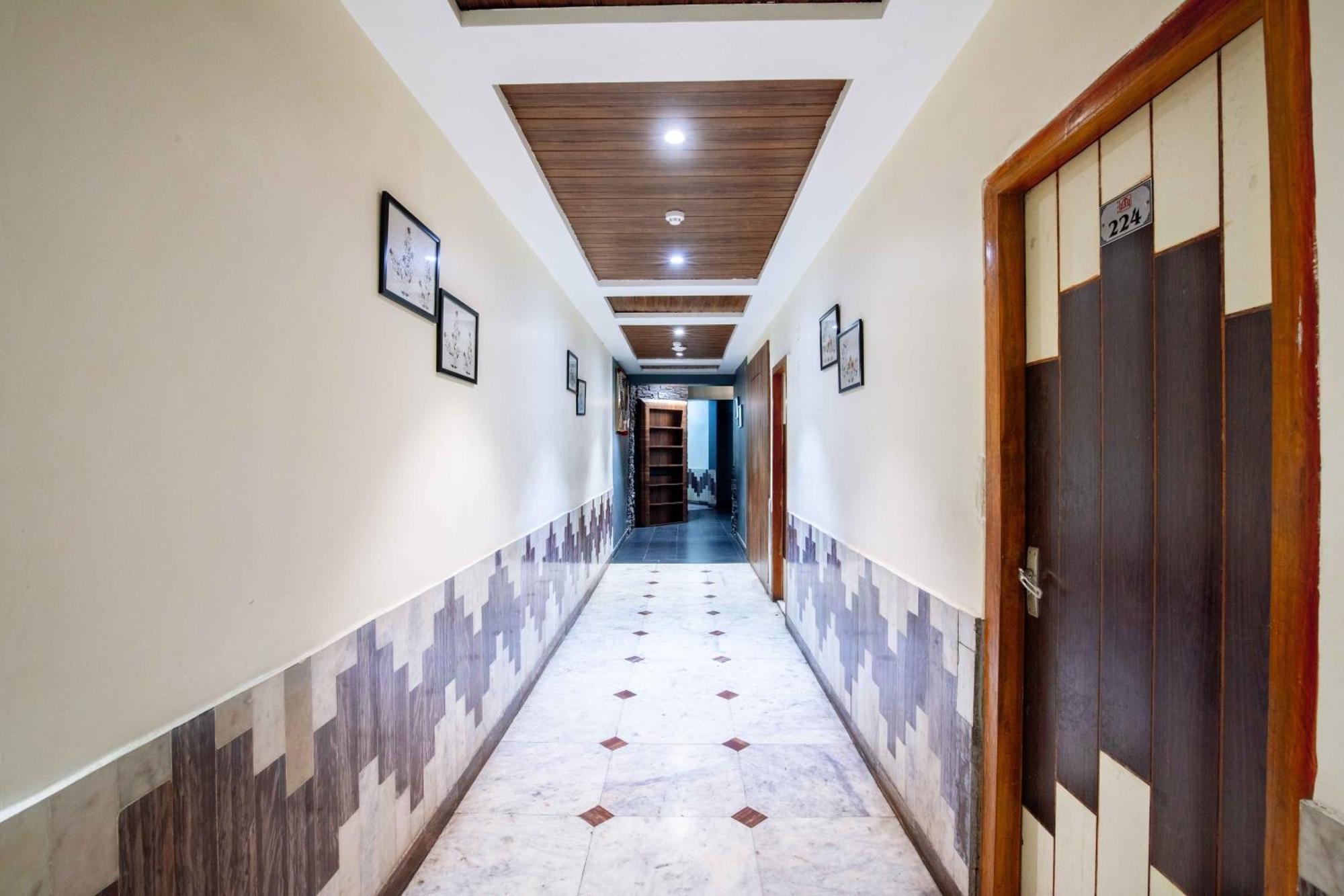 Hotel Treebo Hiramani Parel Lalbaug Mumbai