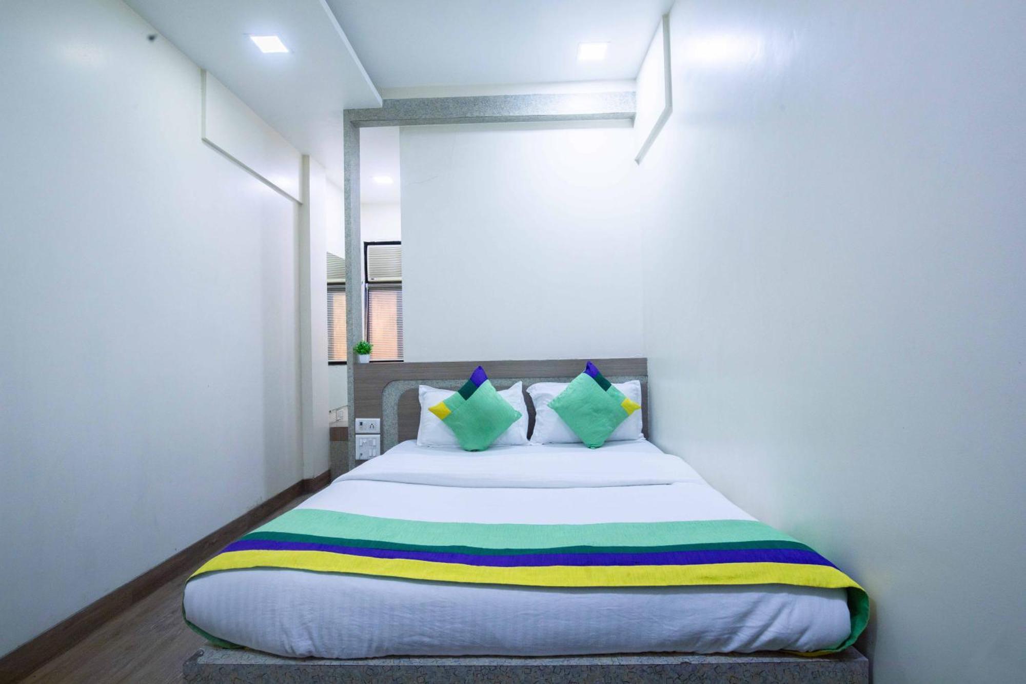Hotel Treebo Hiramani Parel Lalbaug Mumbai
