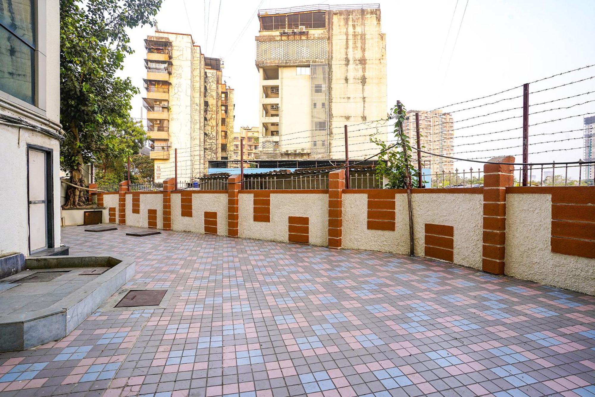 Fabhotel Shree Balaji Hotel 3*