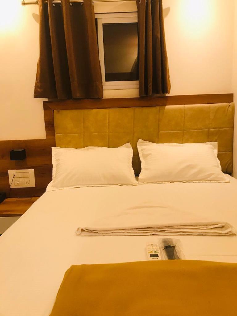 Kishan Lodging & Boarding Hotel 3*