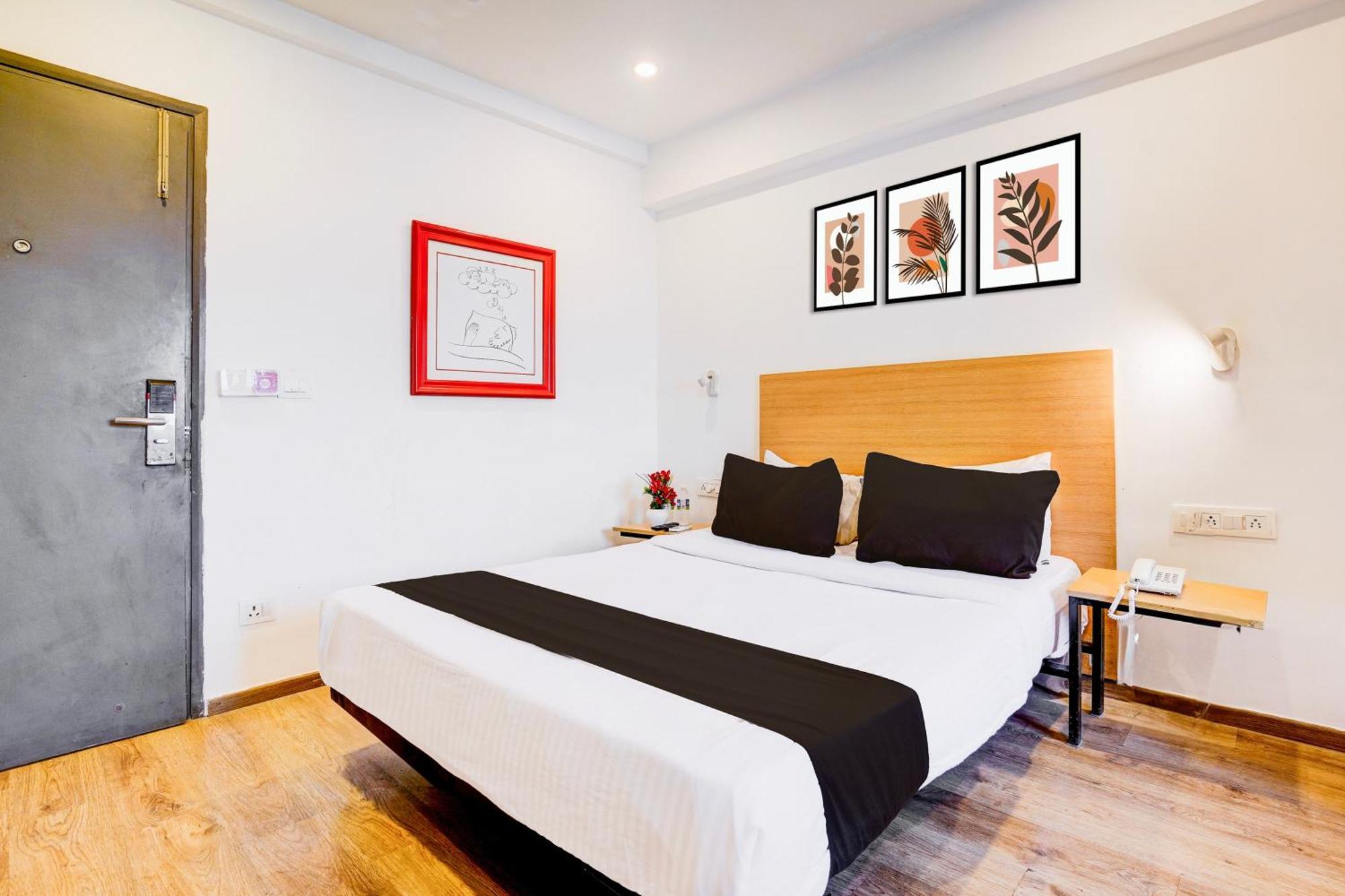 Hotel Super Townhouse Khar The Unicontinental