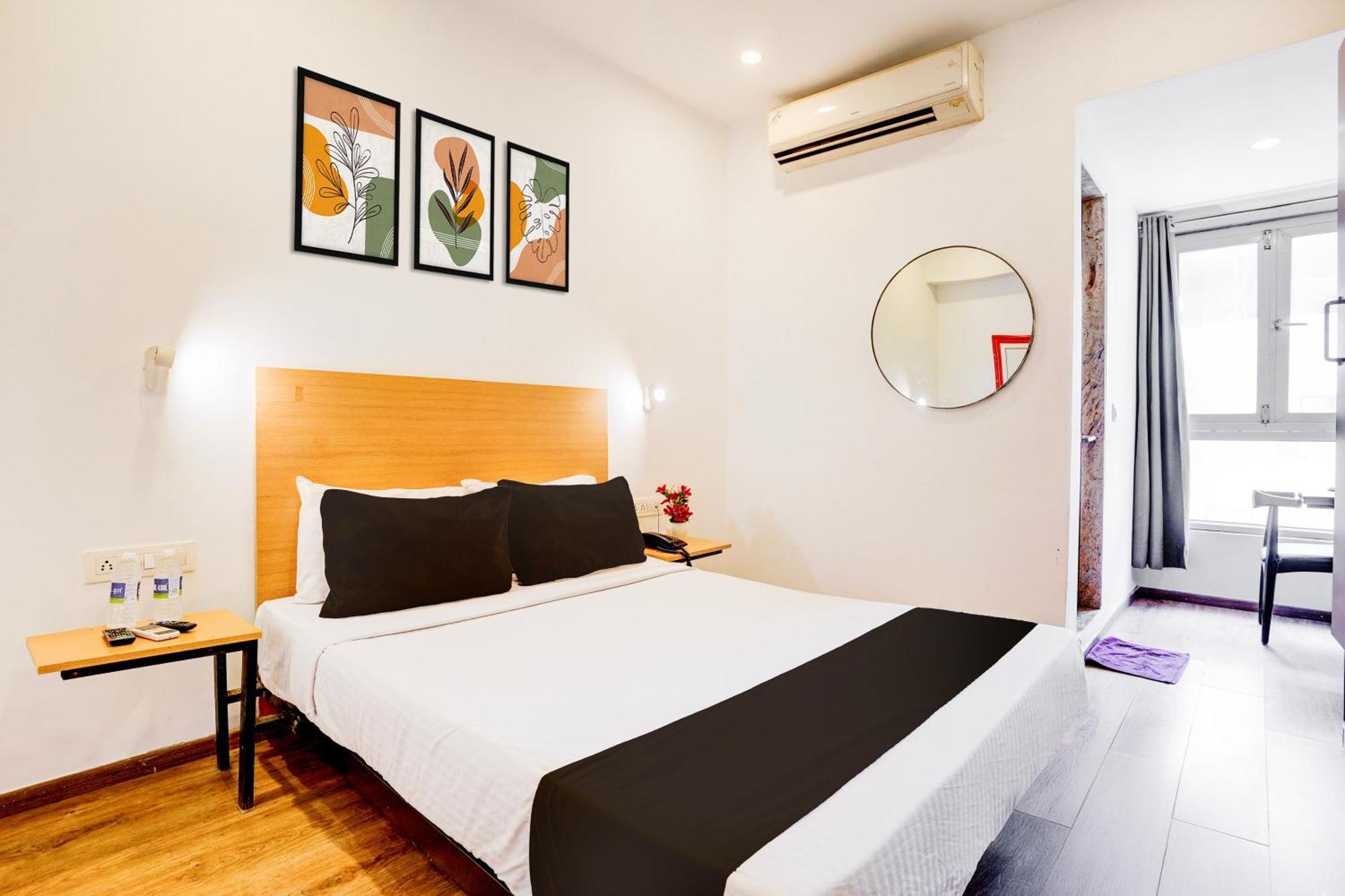 Hotel Super Townhouse Khar The Unicontinental 3*