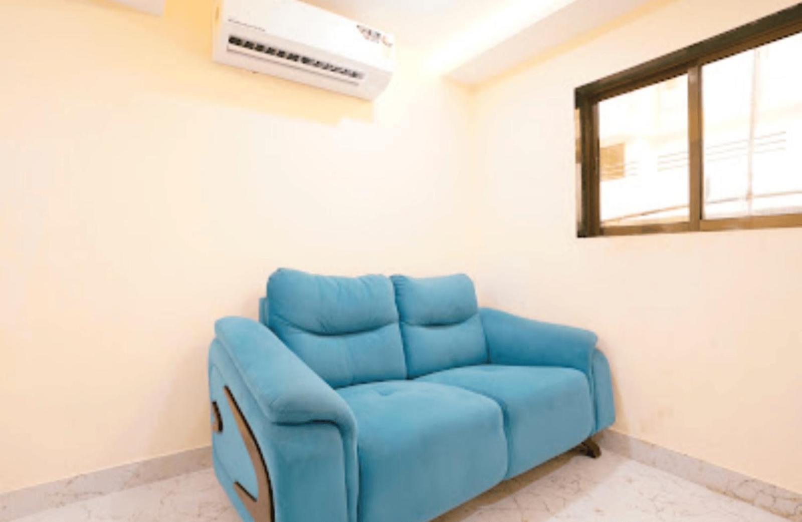 Hotel Hotel Crystal Castle Goregaon West Link Road, Mumbai 4*