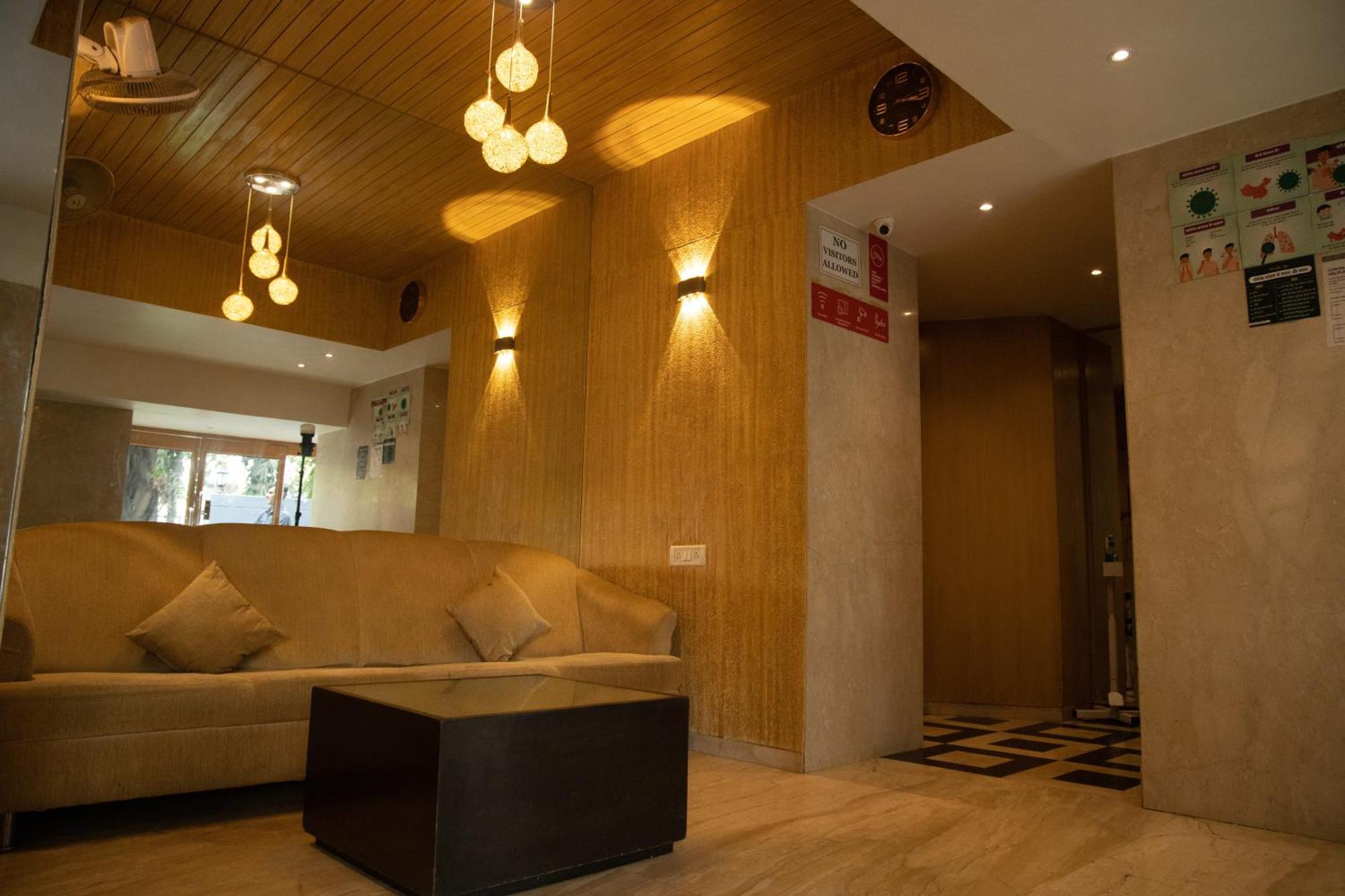 Jayshree By Anantaay Near Domestic Airport Mumbai