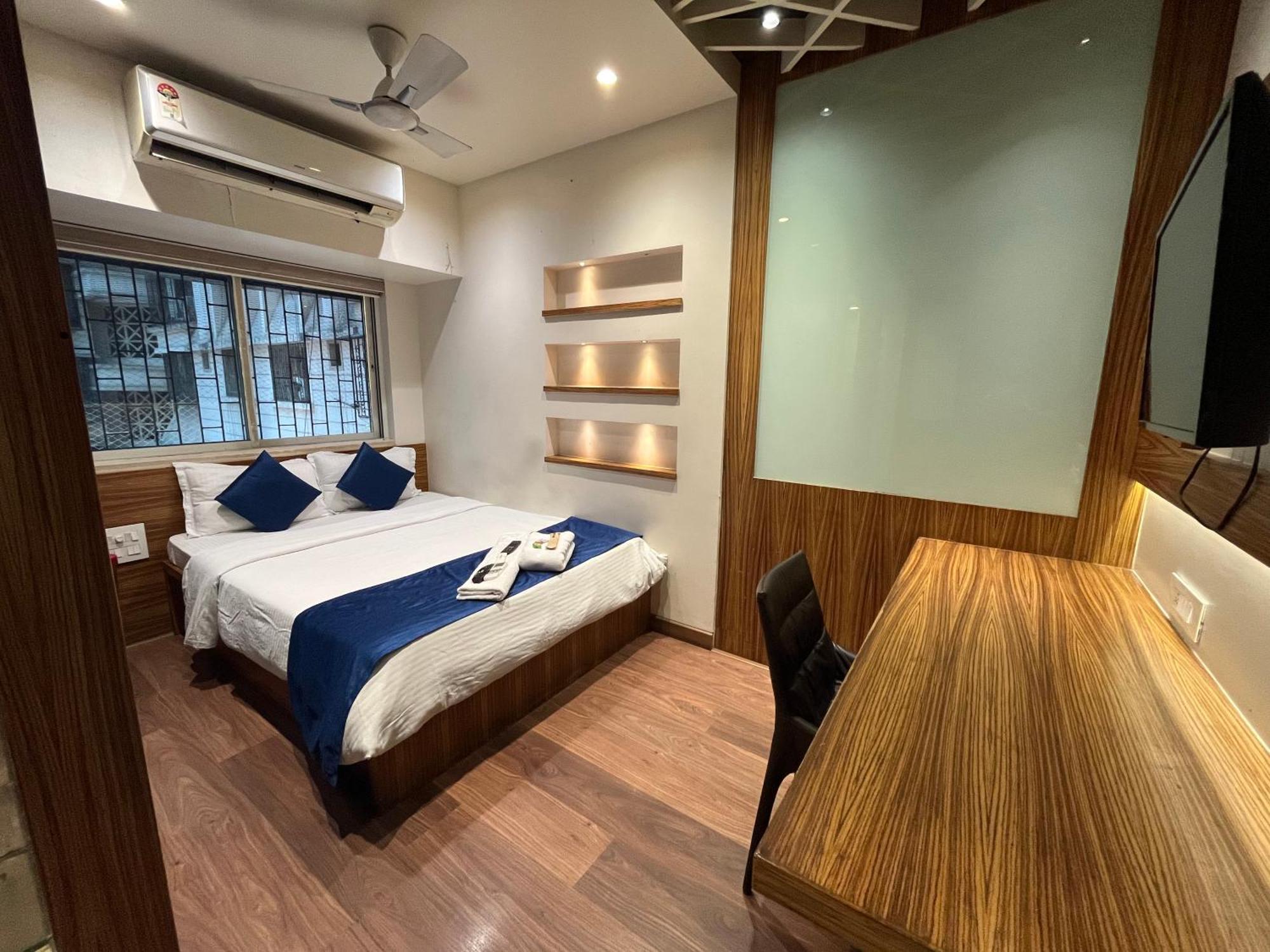 Zenith Luxe - Near Iit & Hiranandani, Powai Guest house *