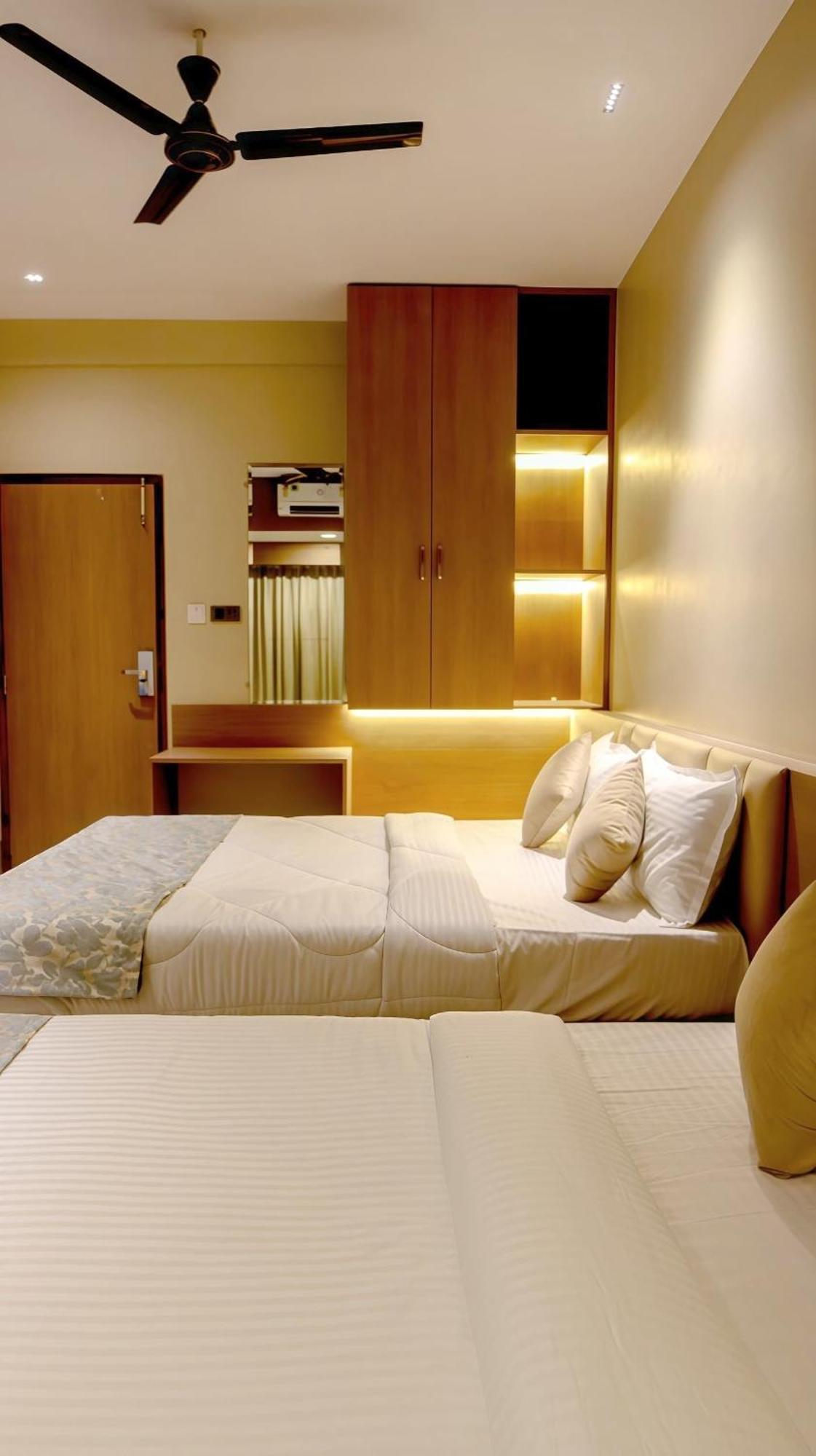 Inn The Falcon Mumbai