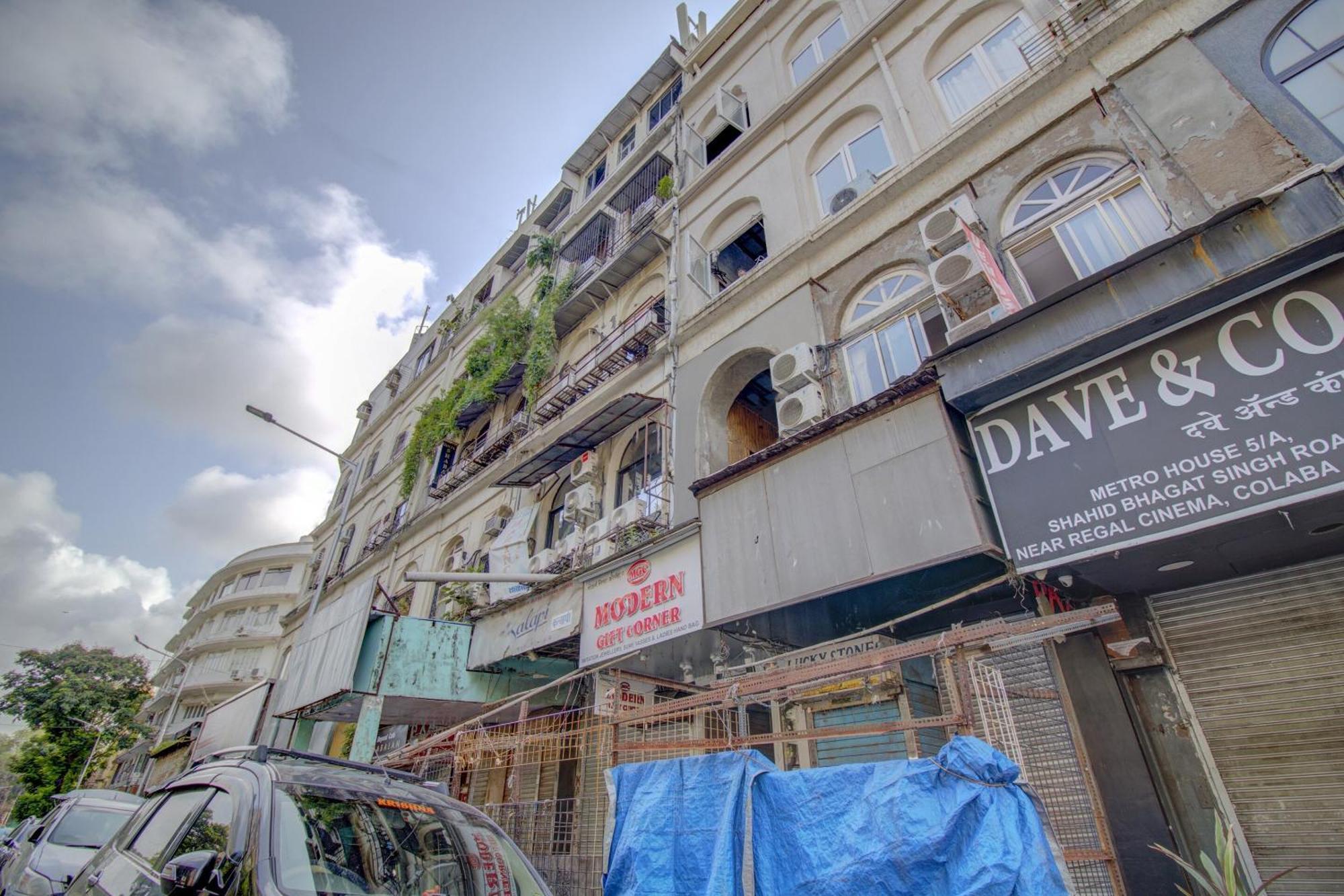 Hotel O Blue Light Near Gateway Of India