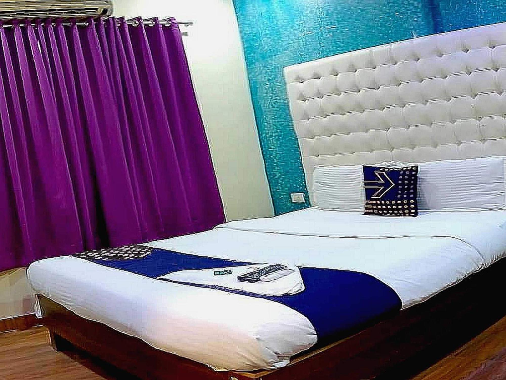 O The Om Sai Residency Hotel 4*