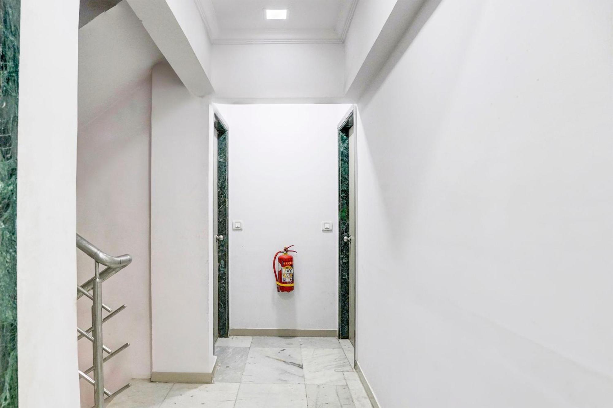 Super O Four Formerly Ardaas Residency Hotel