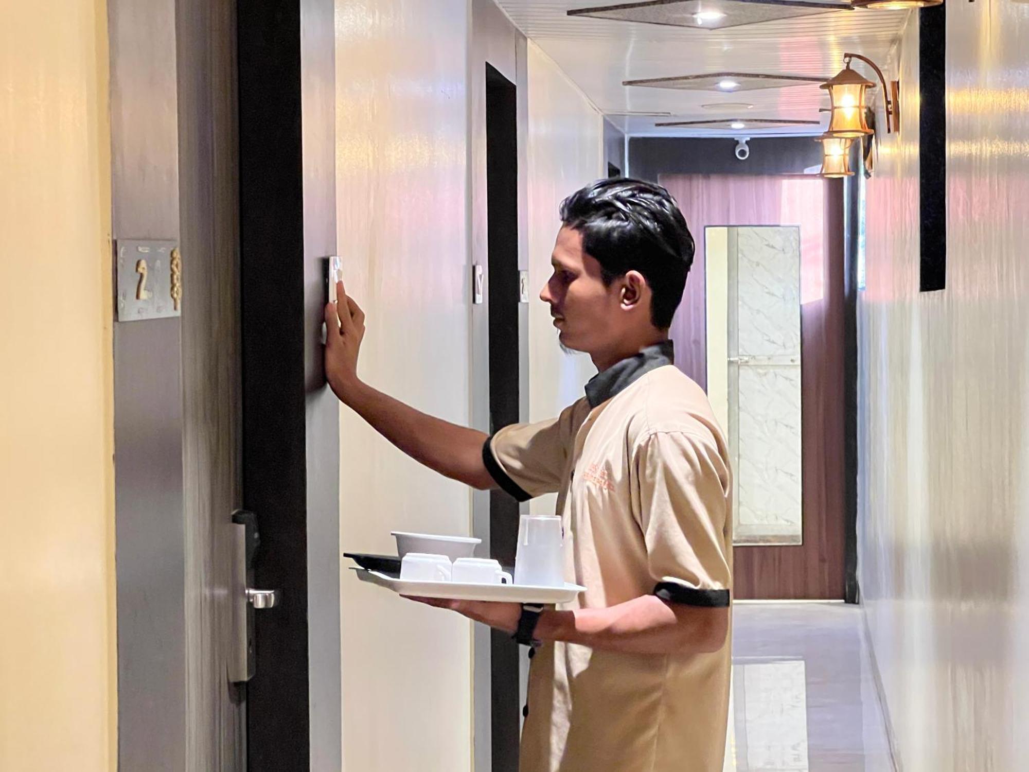 Palace Hotel 3*