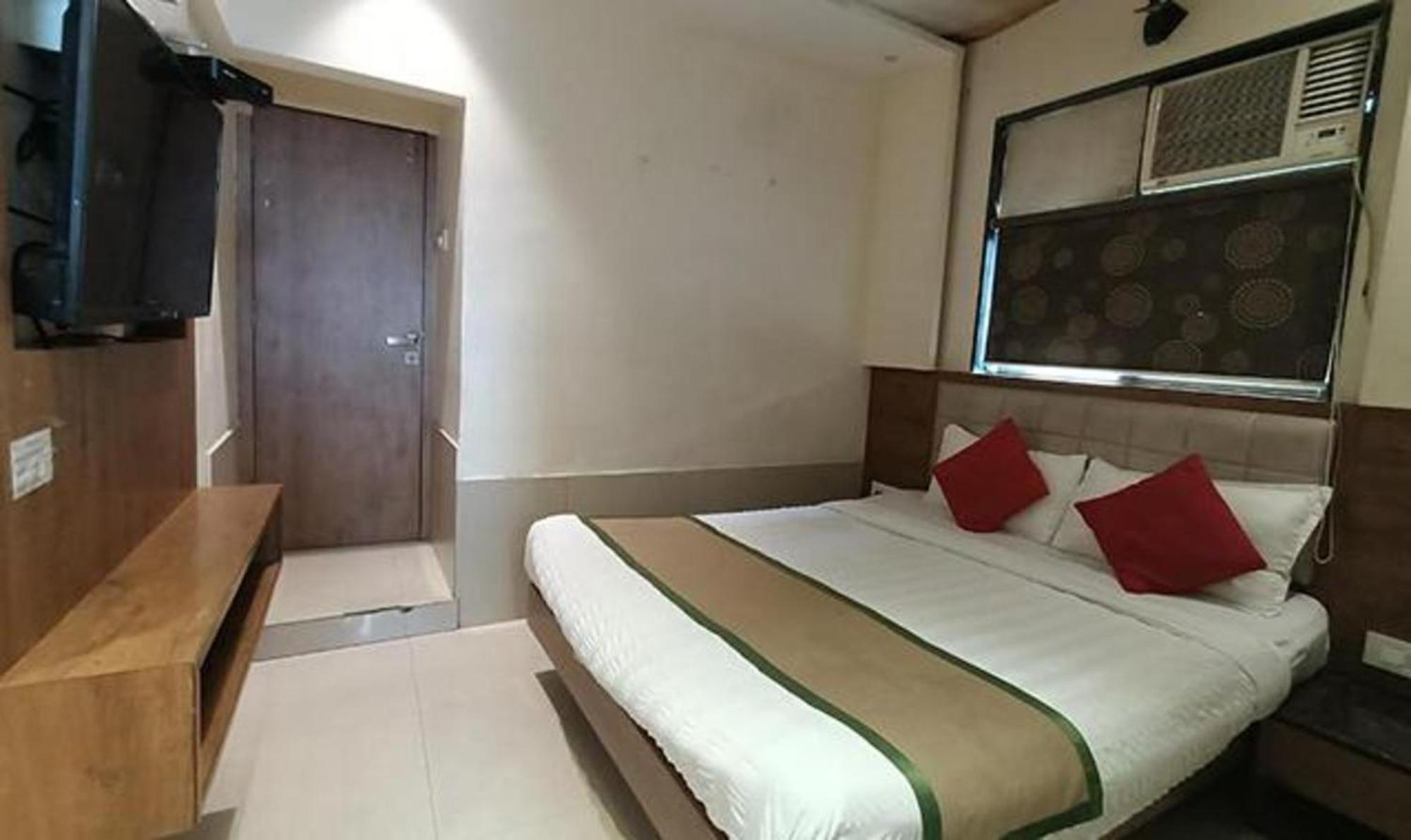Fabhotel Regal Inn 3* Mumbai