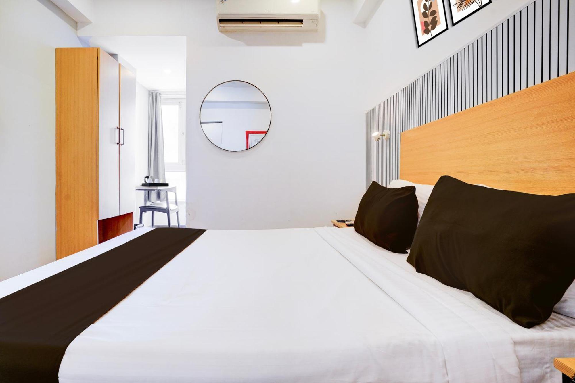 Super Townhouse Khar The Habitat *