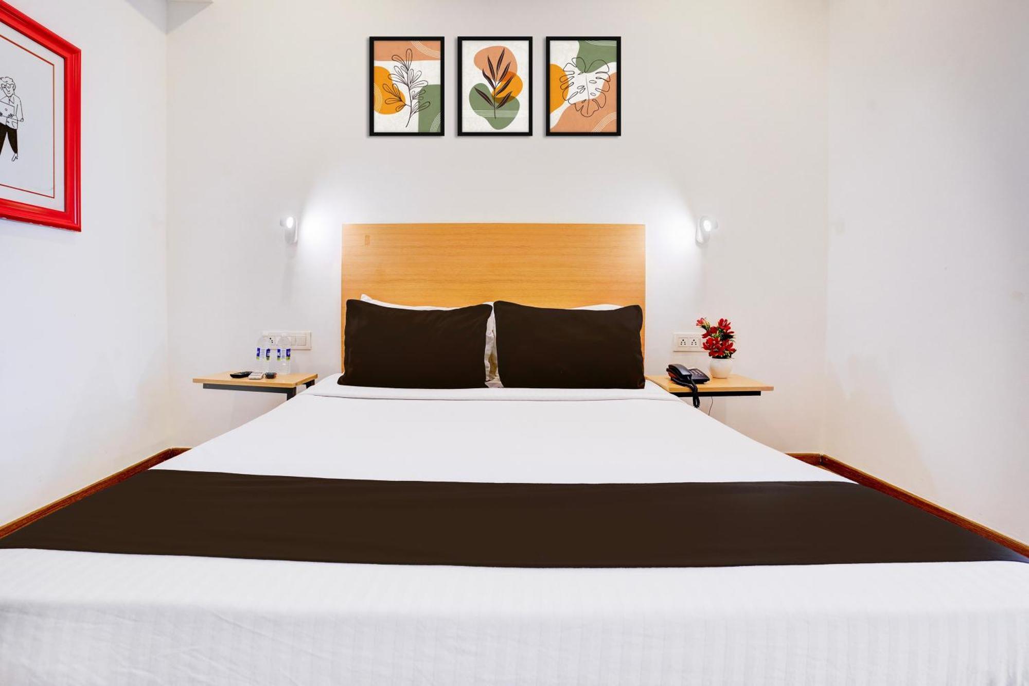 Super Townhouse Khar The Habitat Hotel Mumbai