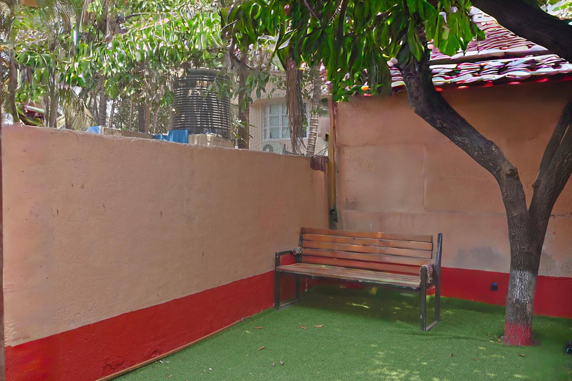 Sam's Outhouse Mumbai