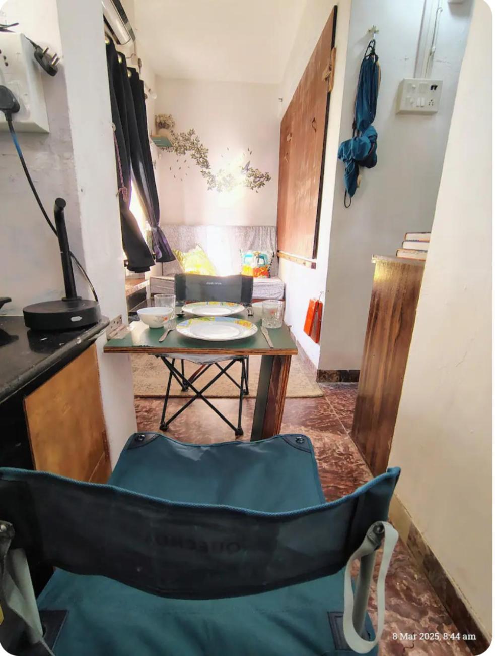 Cozy Camper Van Styled Studio Home *
